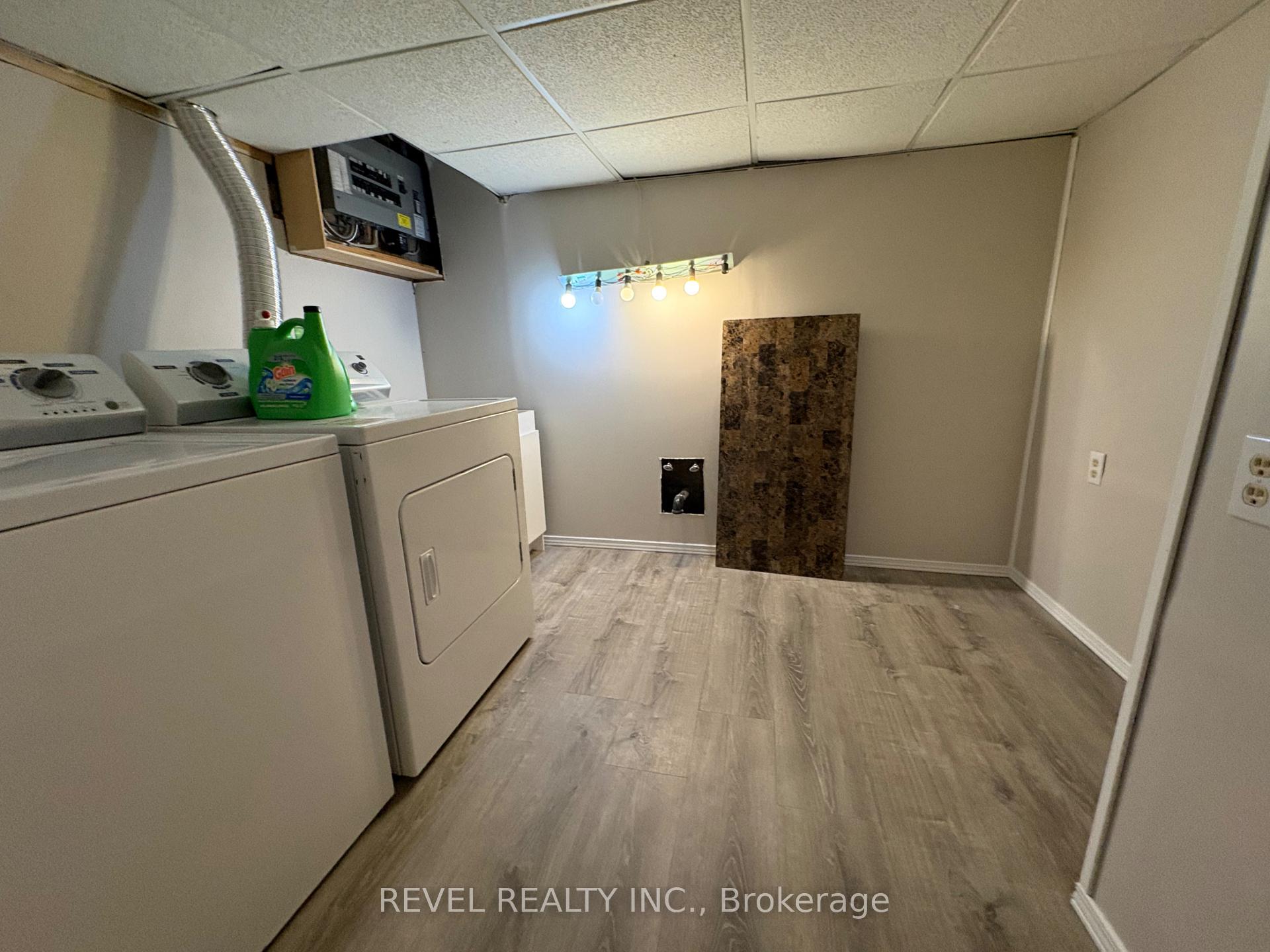 Photo 20 of 106 Fifteenth Avenue, Cochrane — HOMEH
