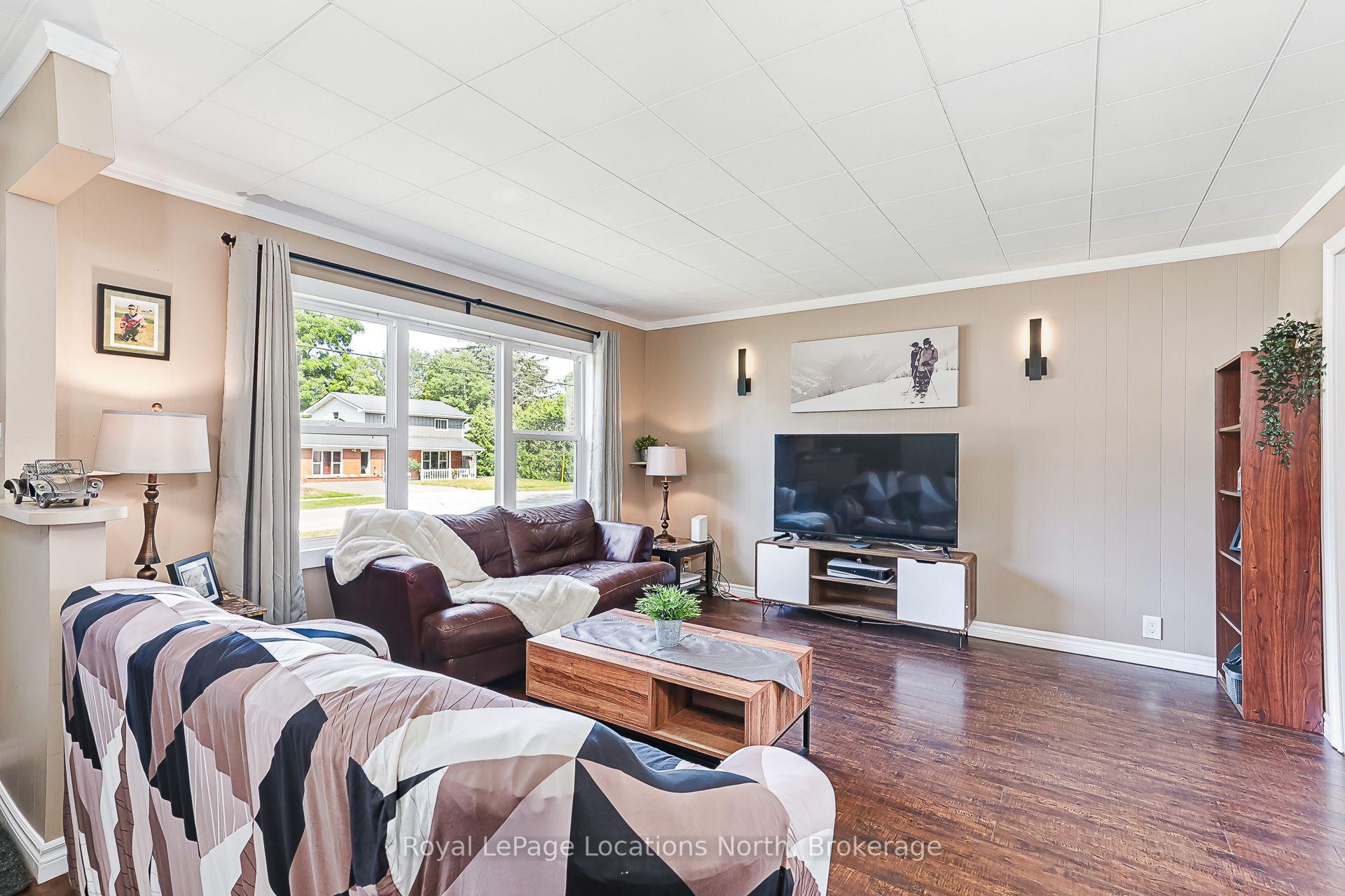 Photo 8 of 225 Cherry Street, Clearview, Stayner — HOMEH