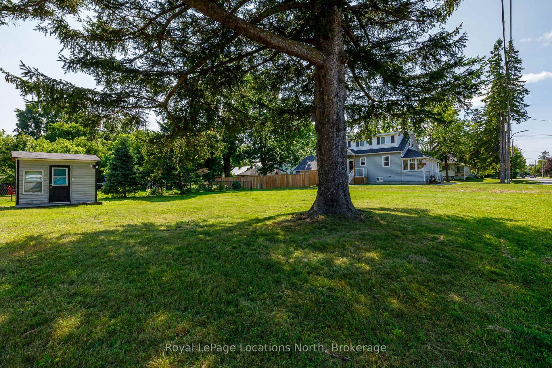 Photo 26 of 225 Cherry Street, Clearview, Stayner — HOMEH