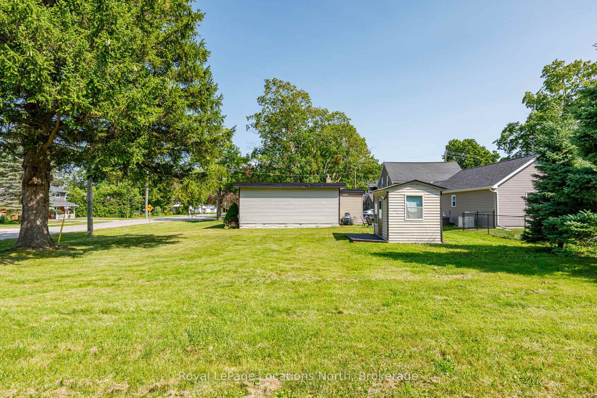 Photo 28 of 225 Cherry Street, Clearview, Stayner — HOMEH