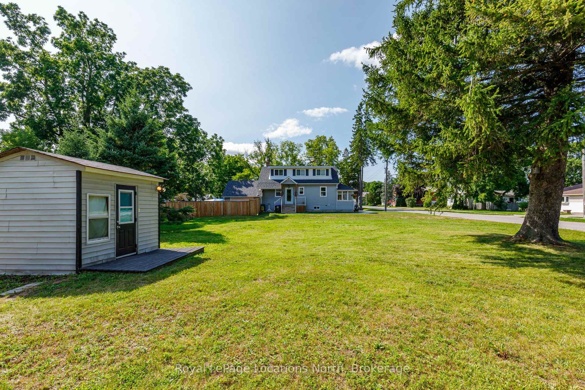 Photo 32 of 225 Cherry Street, Clearview, Stayner — HOMEH
