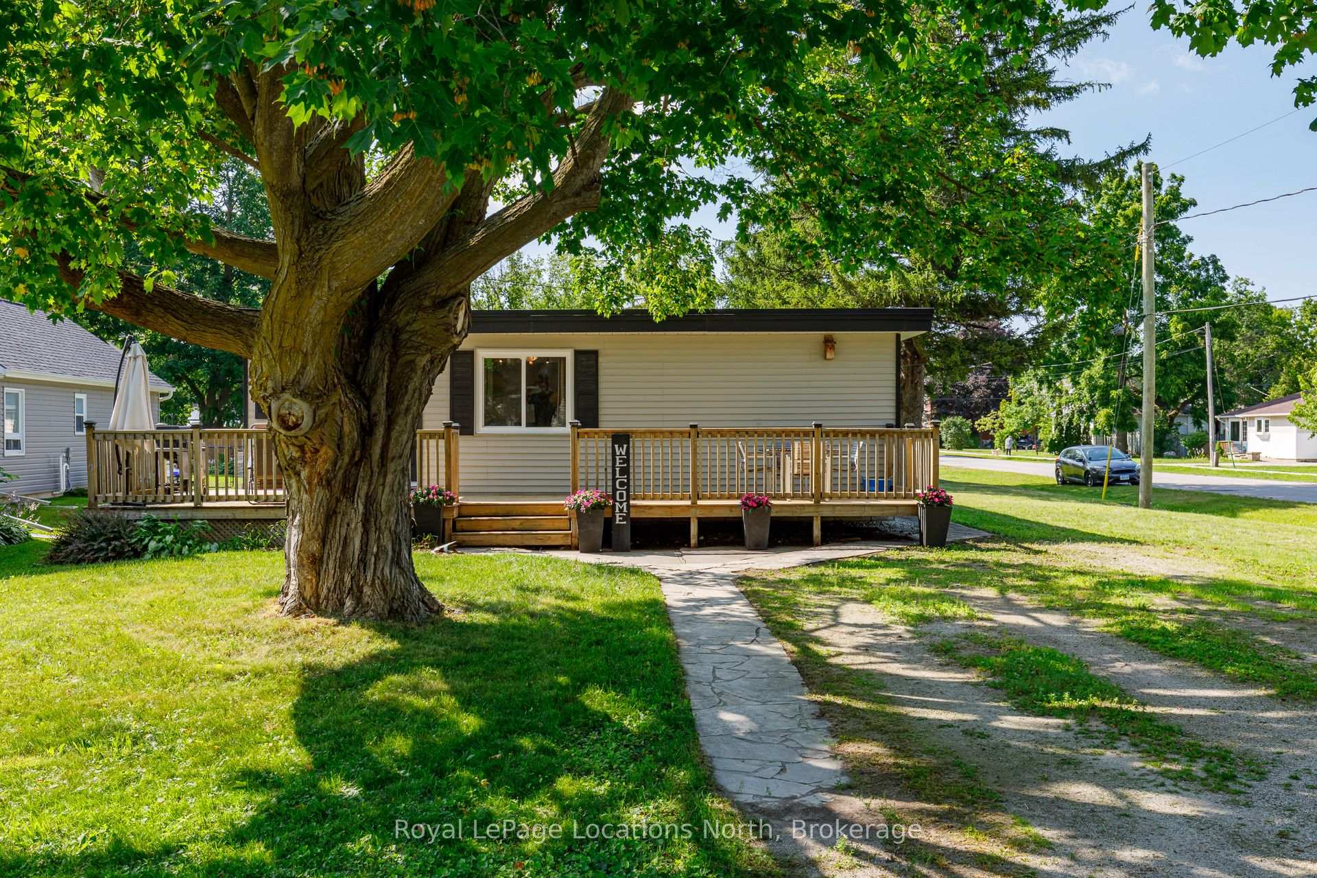 Photo 36 of 225 Cherry Street, Clearview, Stayner — HOMEH
