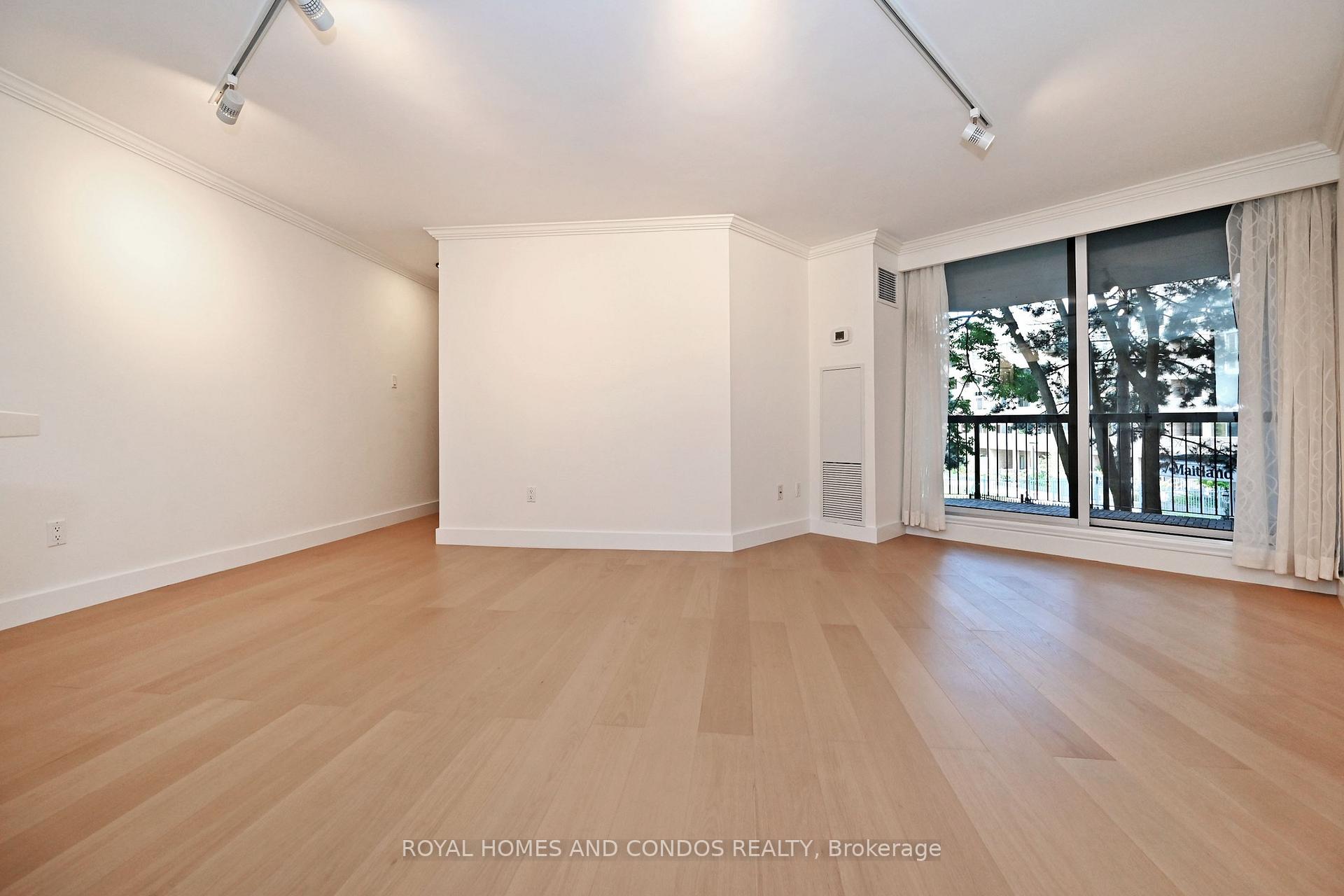 Photo 7 of Unit 220, 77 Maitland Place, Toronto, Cabbagetown-South St. James Town — HOMEH