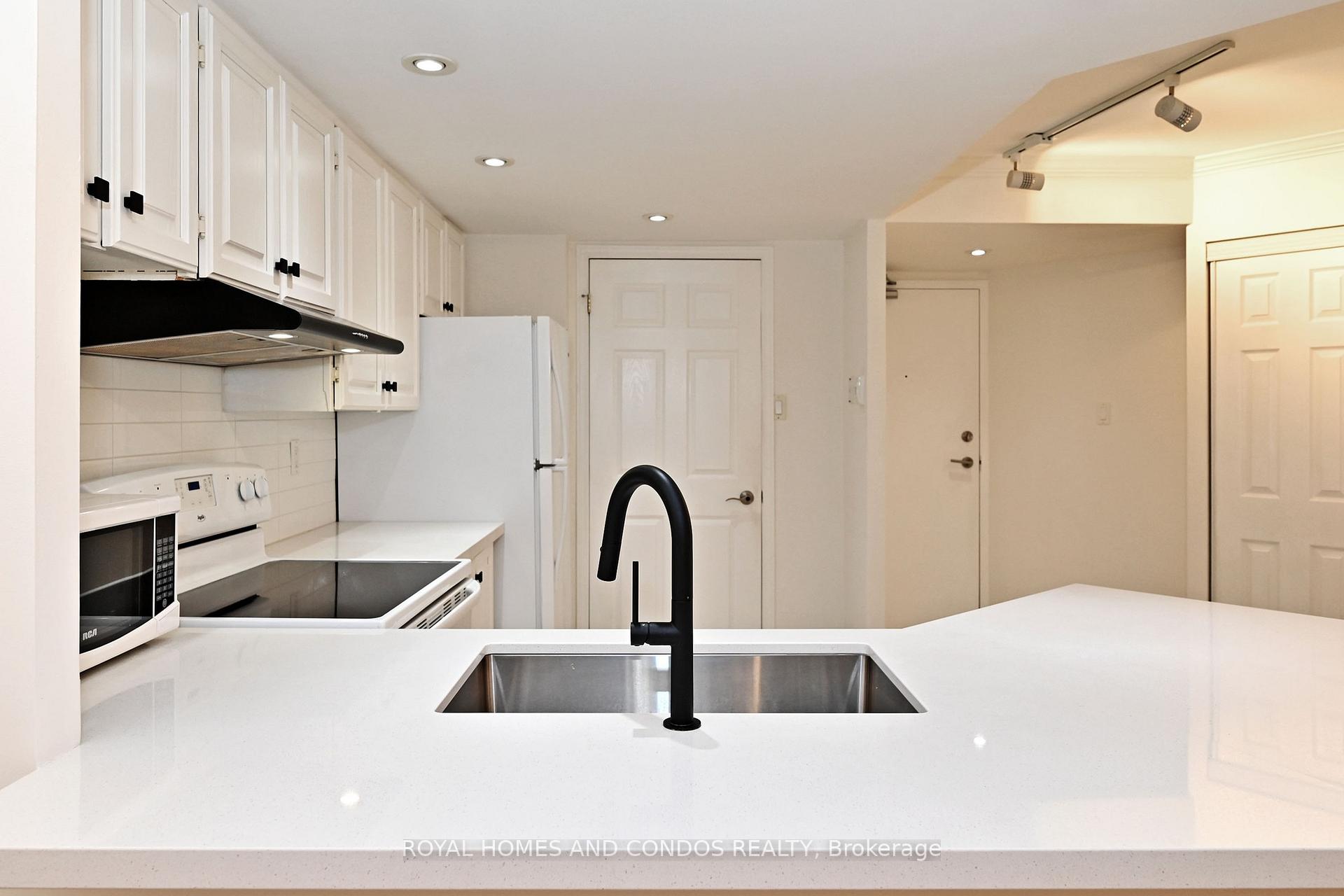 Photo 13 of Unit 220, 77 Maitland Place, Toronto, Cabbagetown-South St. James Town — HOMEH