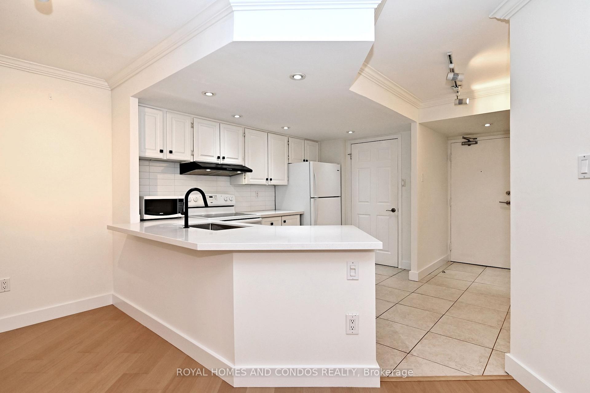 Photo 14 of Unit 220, 77 Maitland Place, Toronto, Cabbagetown-South St. James Town — HOMEH