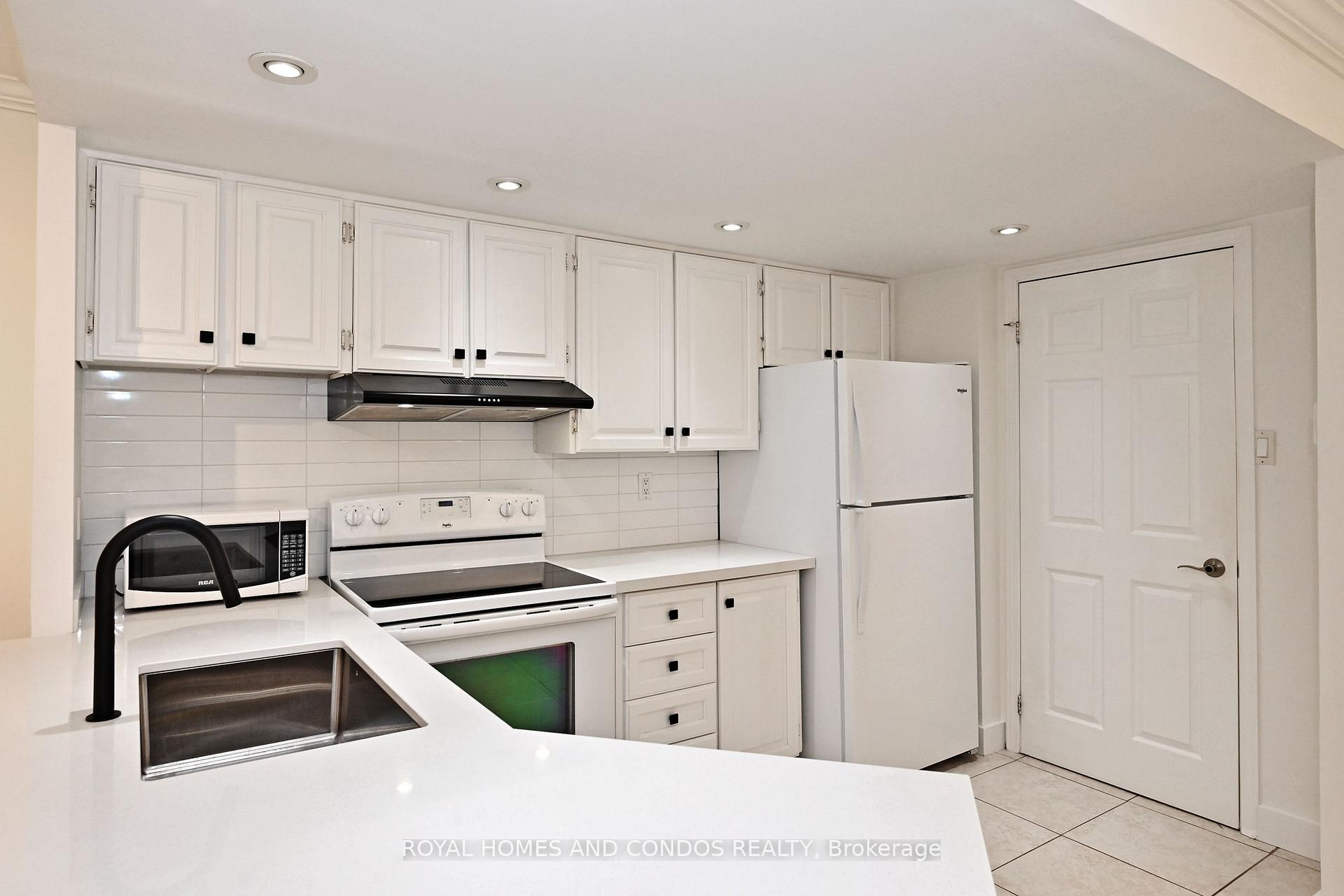 Photo 15 of Unit 220, 77 Maitland Place, Toronto, Cabbagetown-South St. James Town — HOMEH