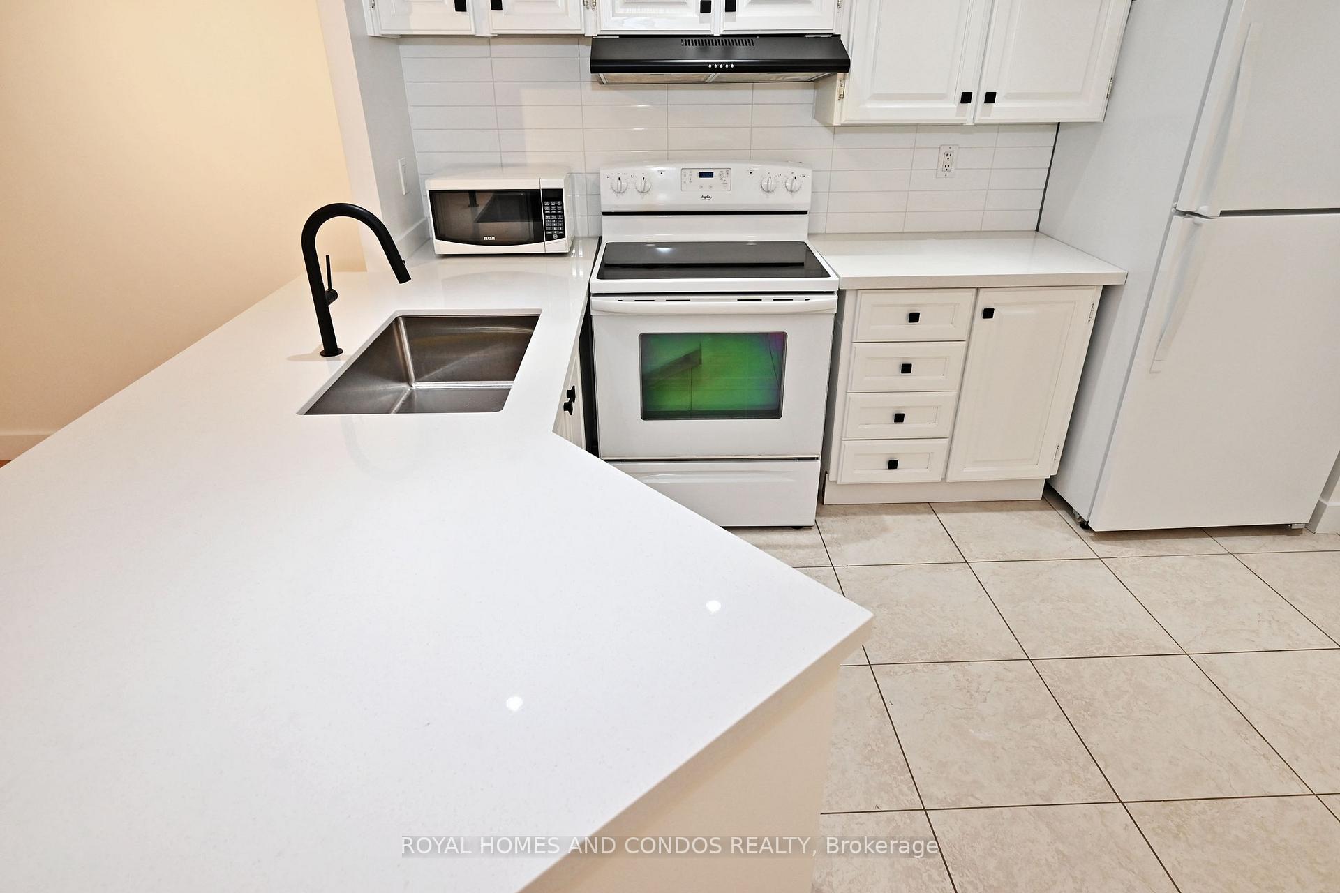 Photo 18 of Unit 220, 77 Maitland Place, Toronto, Cabbagetown-South St. James Town — HOMEH