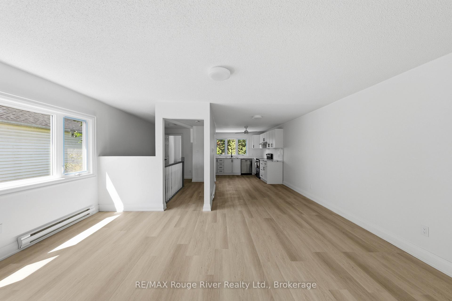 Photo 5 of Unit Unit A, 144 Macdonald Avenue, Belleville, Belleville Ward — HOMEH