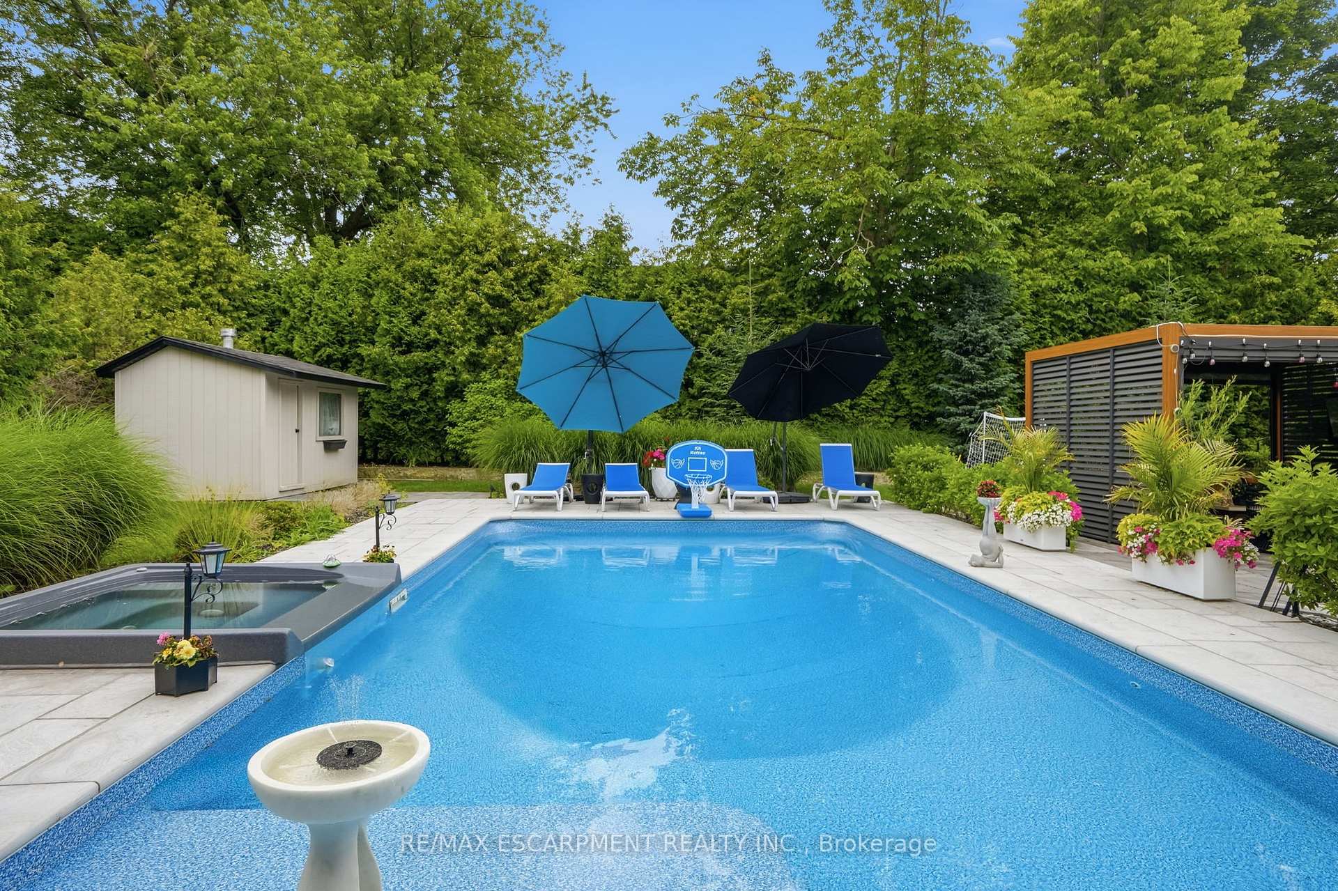 Photo 47 of 1544 Lochlin Trail, Mississauga, Mineola — HOMEH
