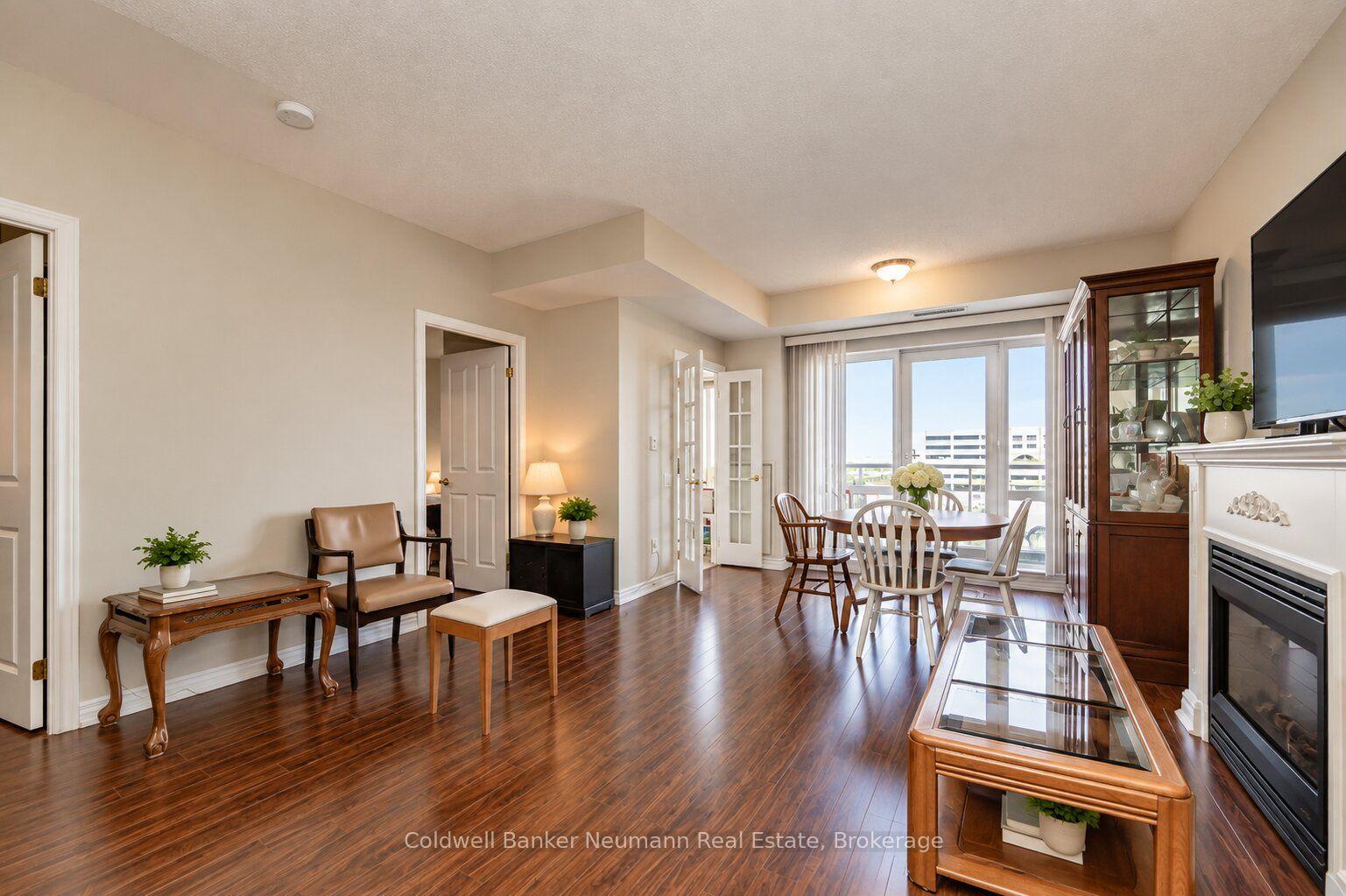 Photo 5 of Unit 409, 60 Old Mill Road, Oakville, Old Oakville — HOMEH