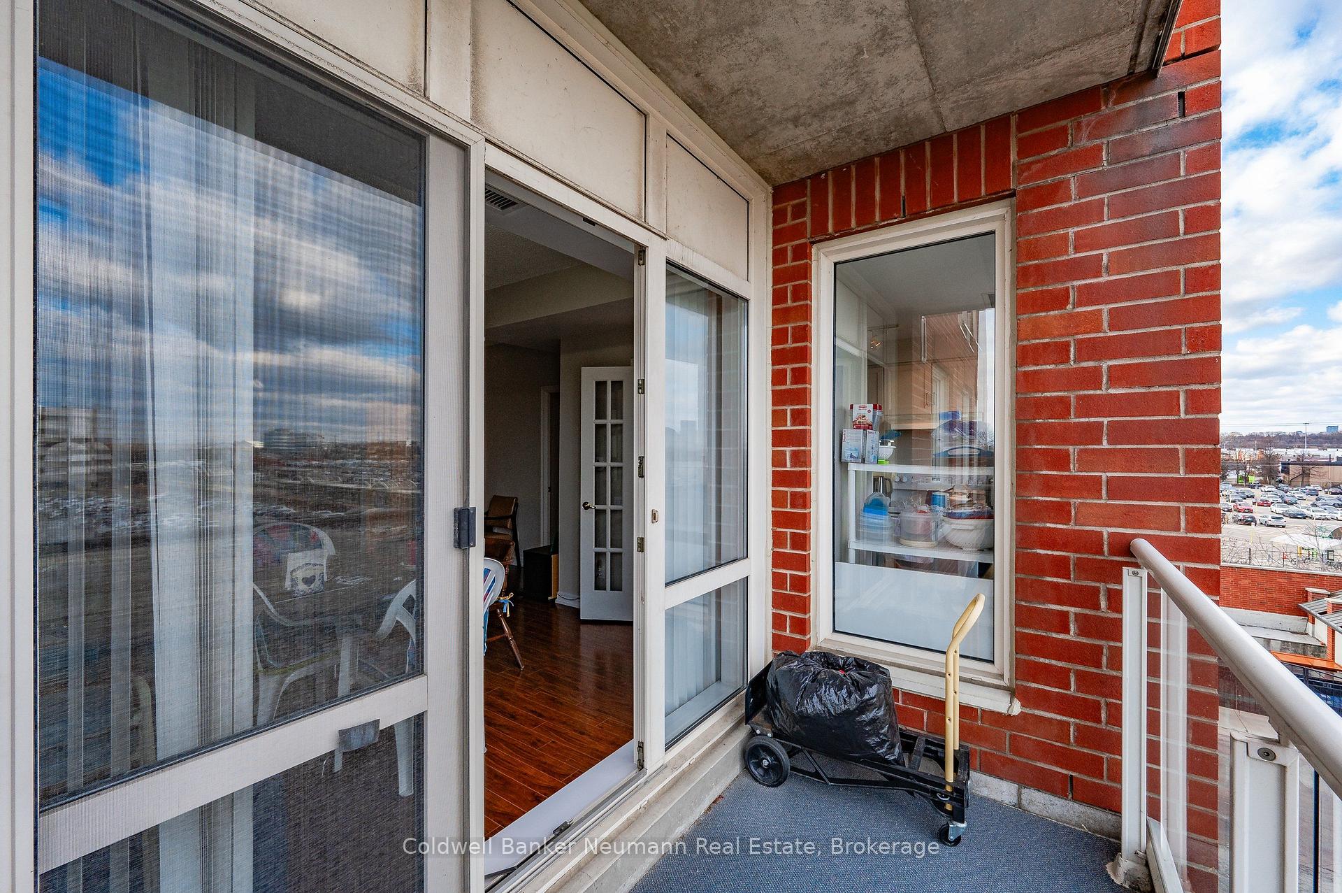 Photo 12 of Unit 409, 60 Old Mill Road, Oakville, Old Oakville — HOMEH