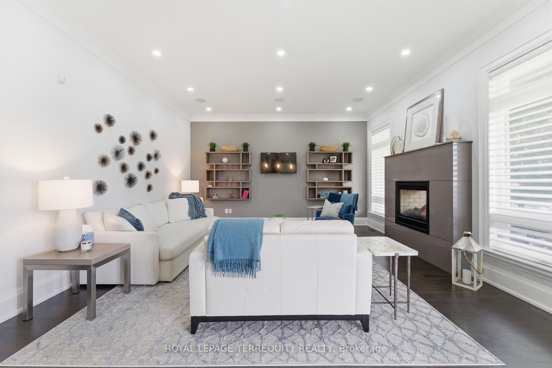 Photo 18 of 130 Edgecroft Road, Etobicoke, Stonegate-Queensway — HOMEH