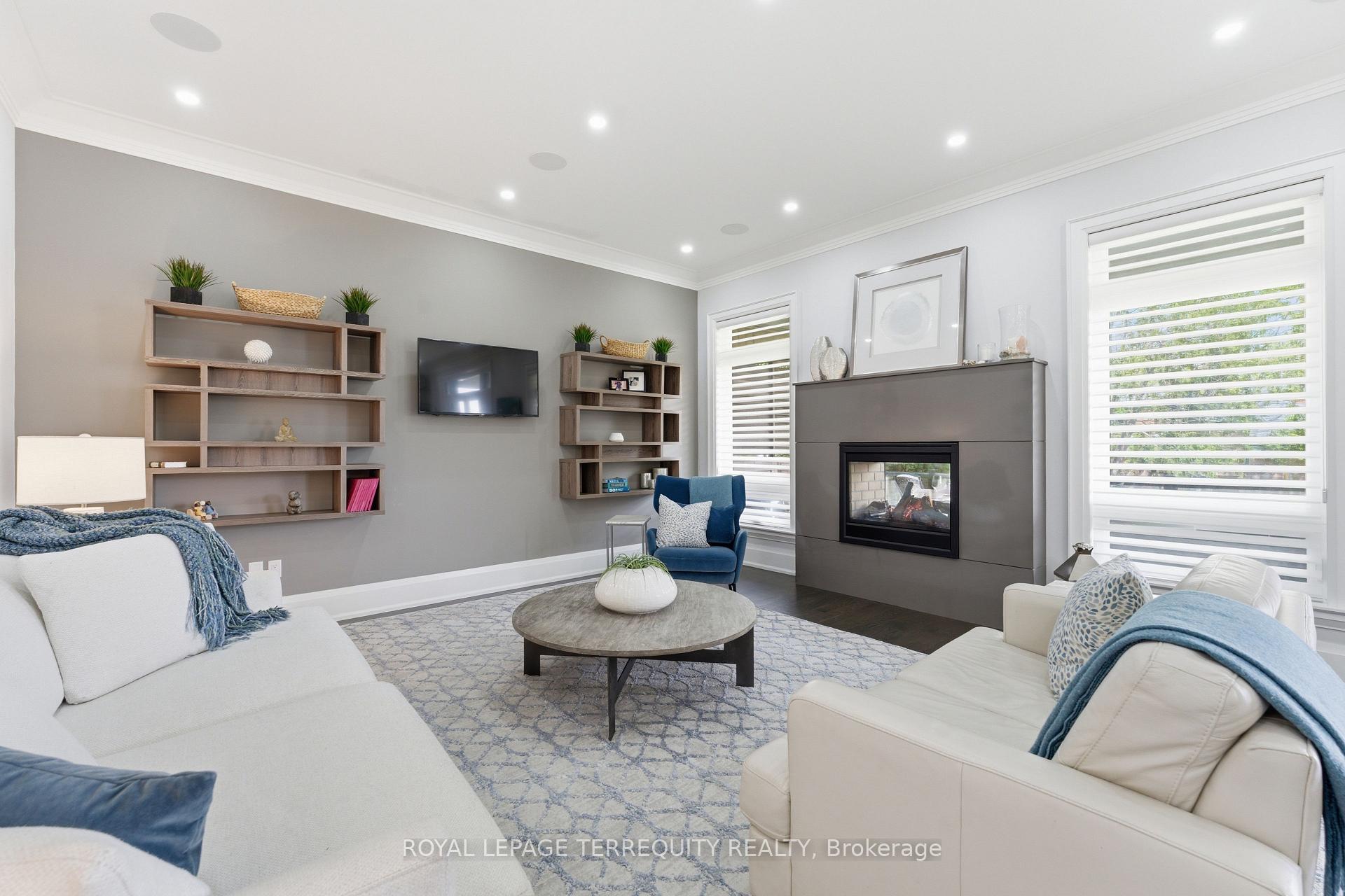Photo 20 of 130 Edgecroft Road, Etobicoke, Stonegate-Queensway — HOMEH