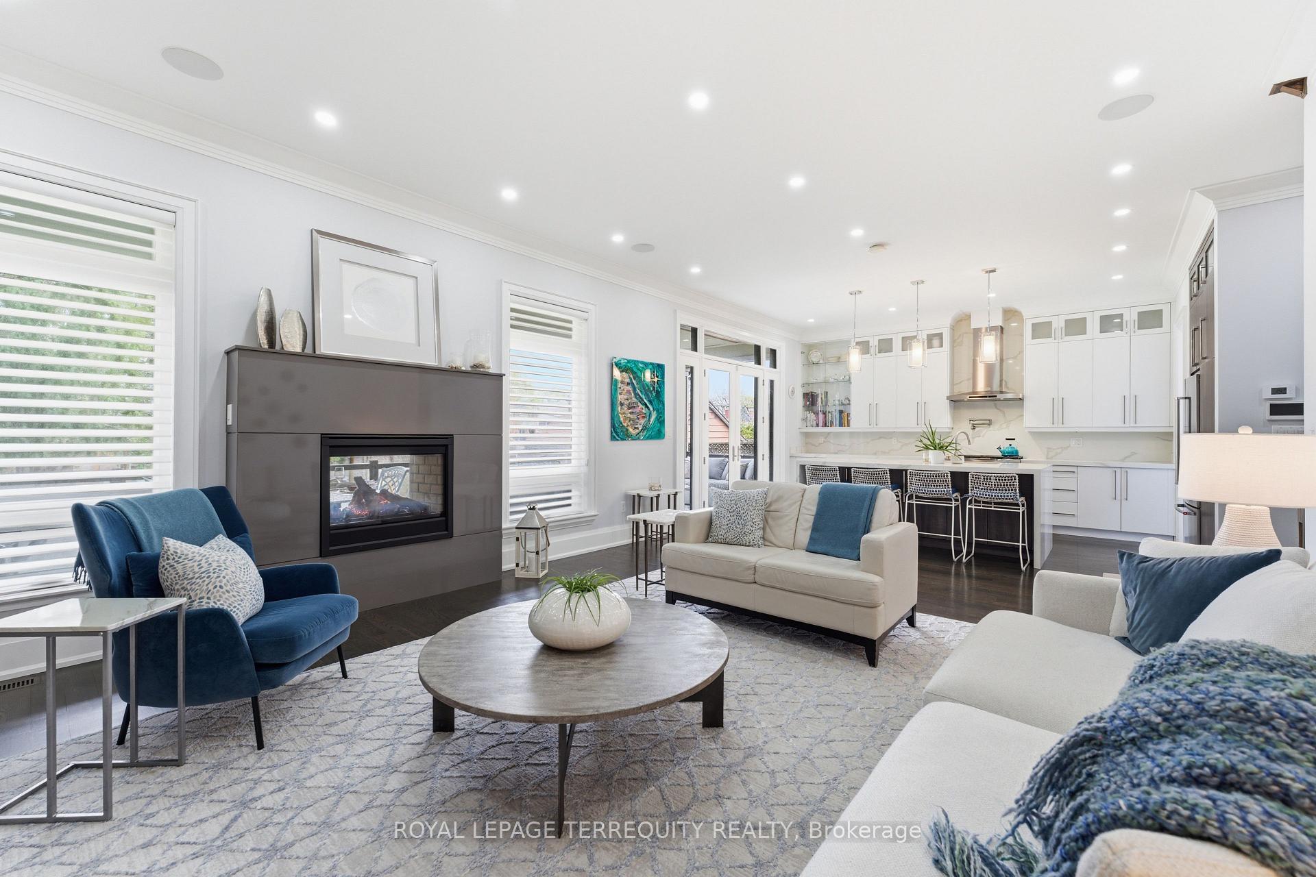 Photo 21 of 130 Edgecroft Road, Etobicoke, Stonegate-Queensway — HOMEH
