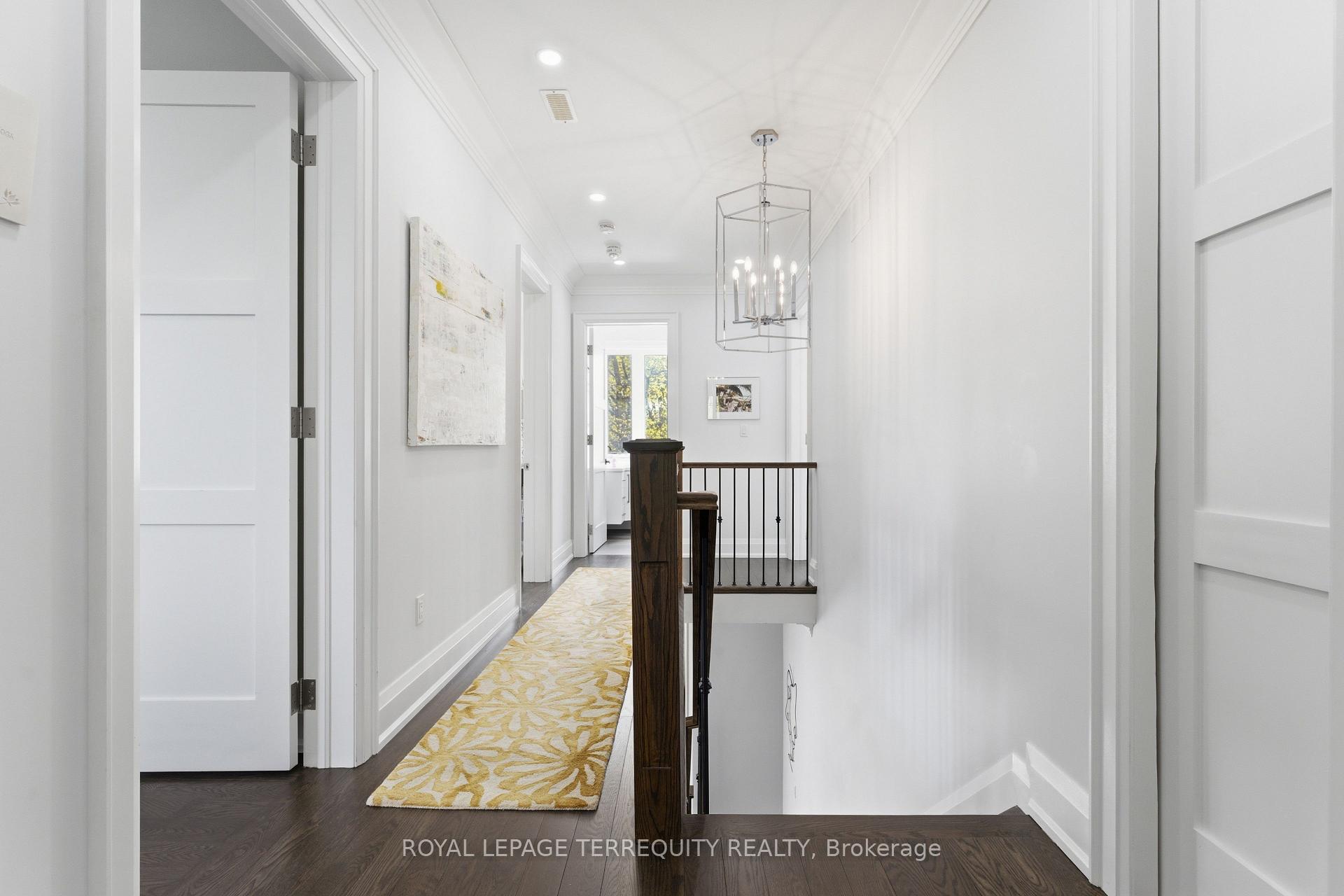 Photo 23 of 130 Edgecroft Road, Etobicoke, Stonegate-Queensway — HOMEH