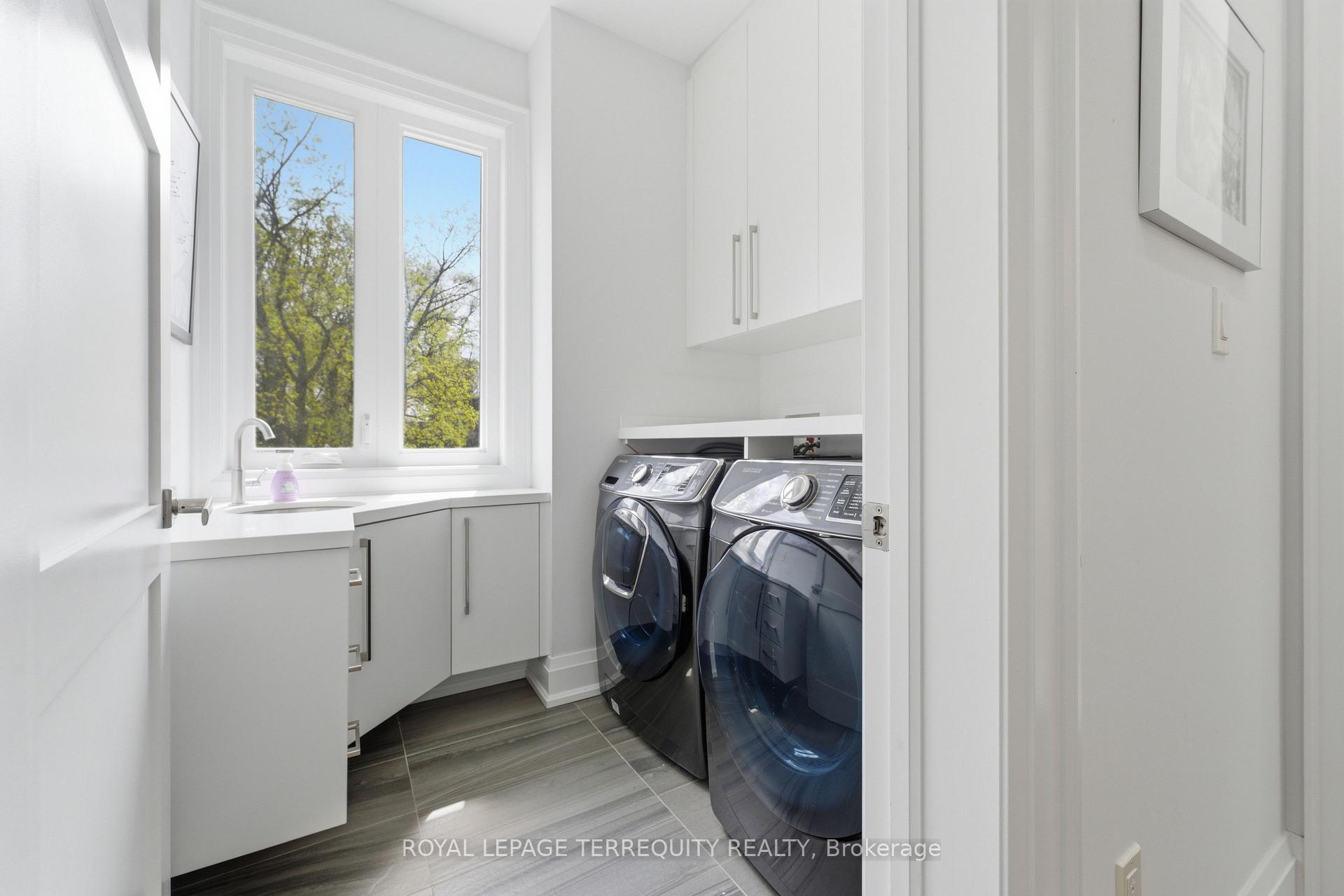 Photo 33 of 130 Edgecroft Road, Etobicoke, Stonegate-Queensway — HOMEH