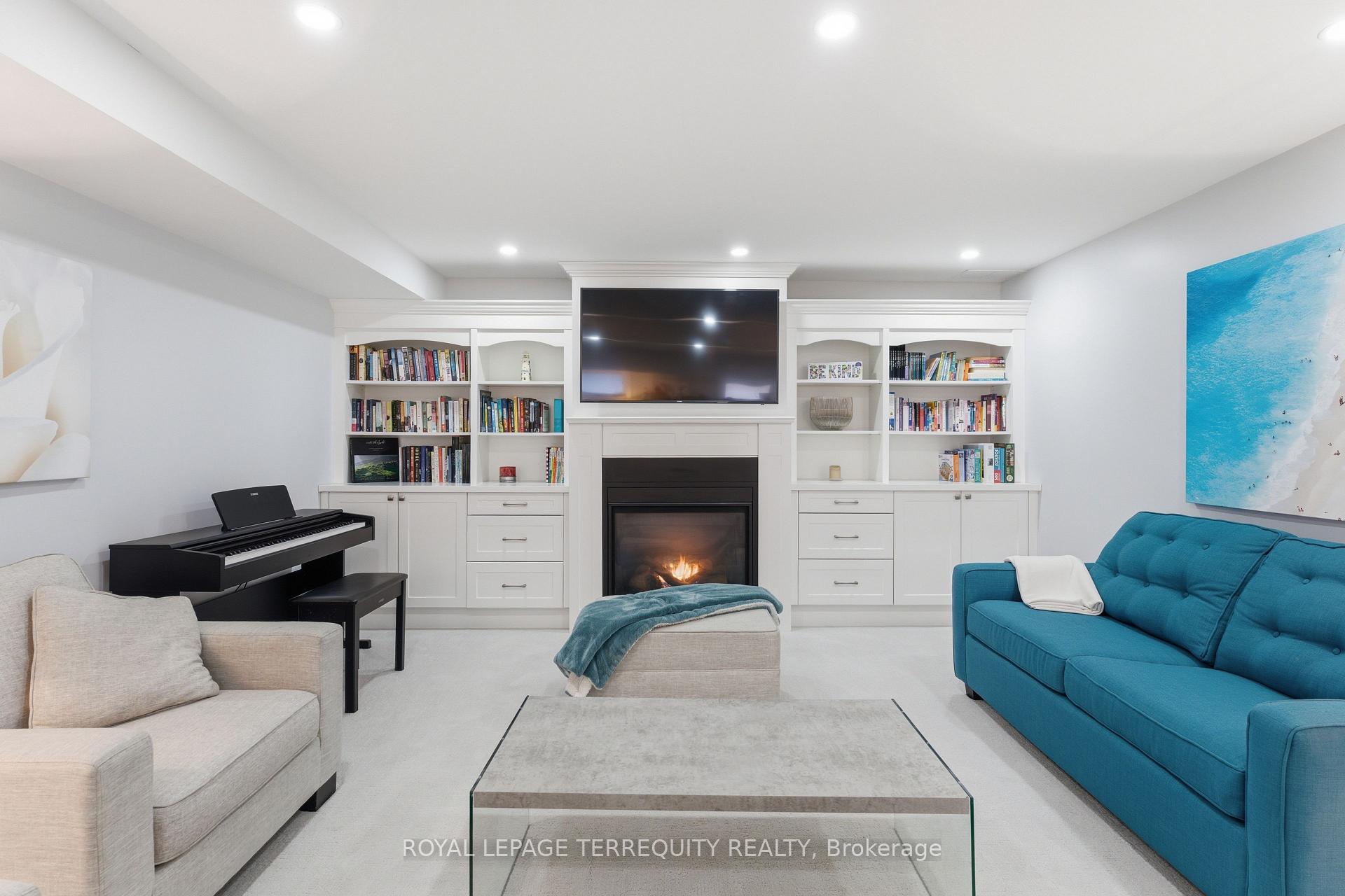 Photo 40 of 130 Edgecroft Road, Etobicoke, Stonegate-Queensway — HOMEH