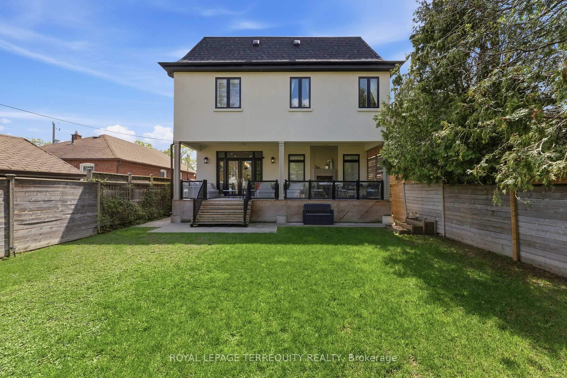 Photo 44 of 130 Edgecroft Road, Etobicoke, Stonegate-Queensway — HOMEH