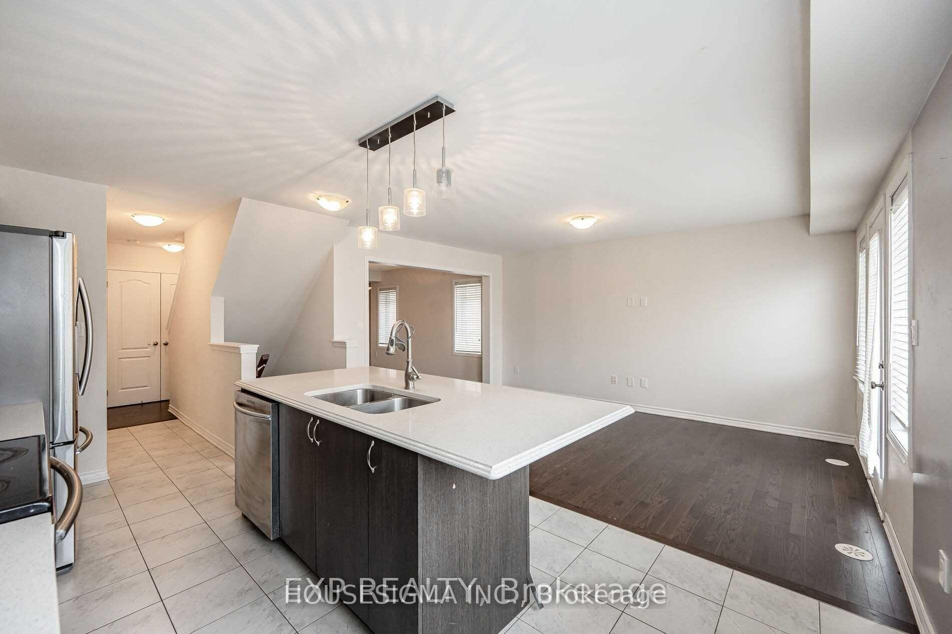 Photo 8 of 1761 Copeland Circle, Milton, Clarke — HOMEH