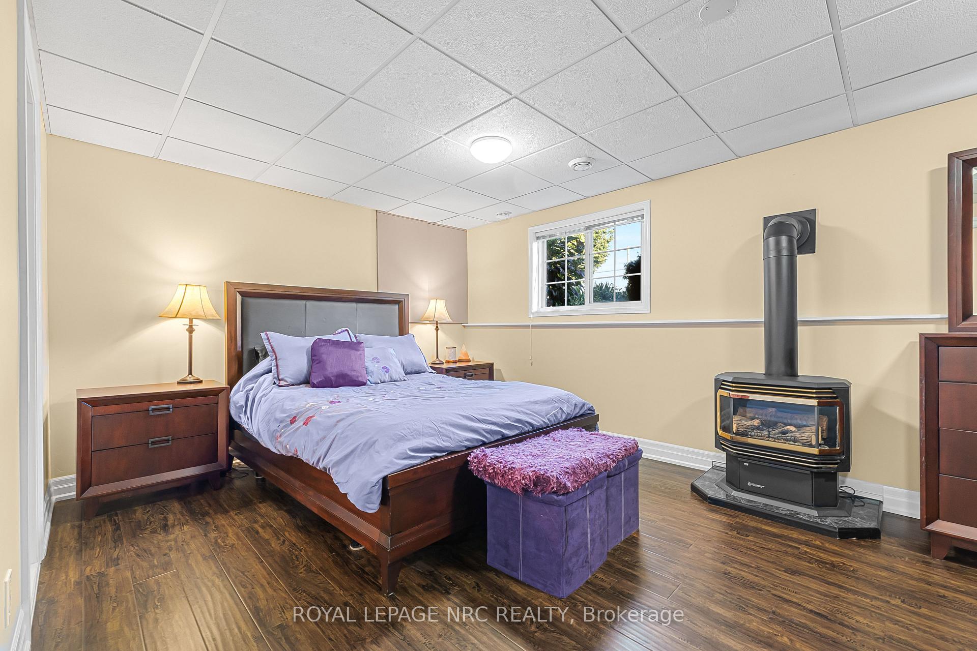 Photo 24 of 551 Scott Street, St. Catharines, Bunting/Linwell — HOMEH