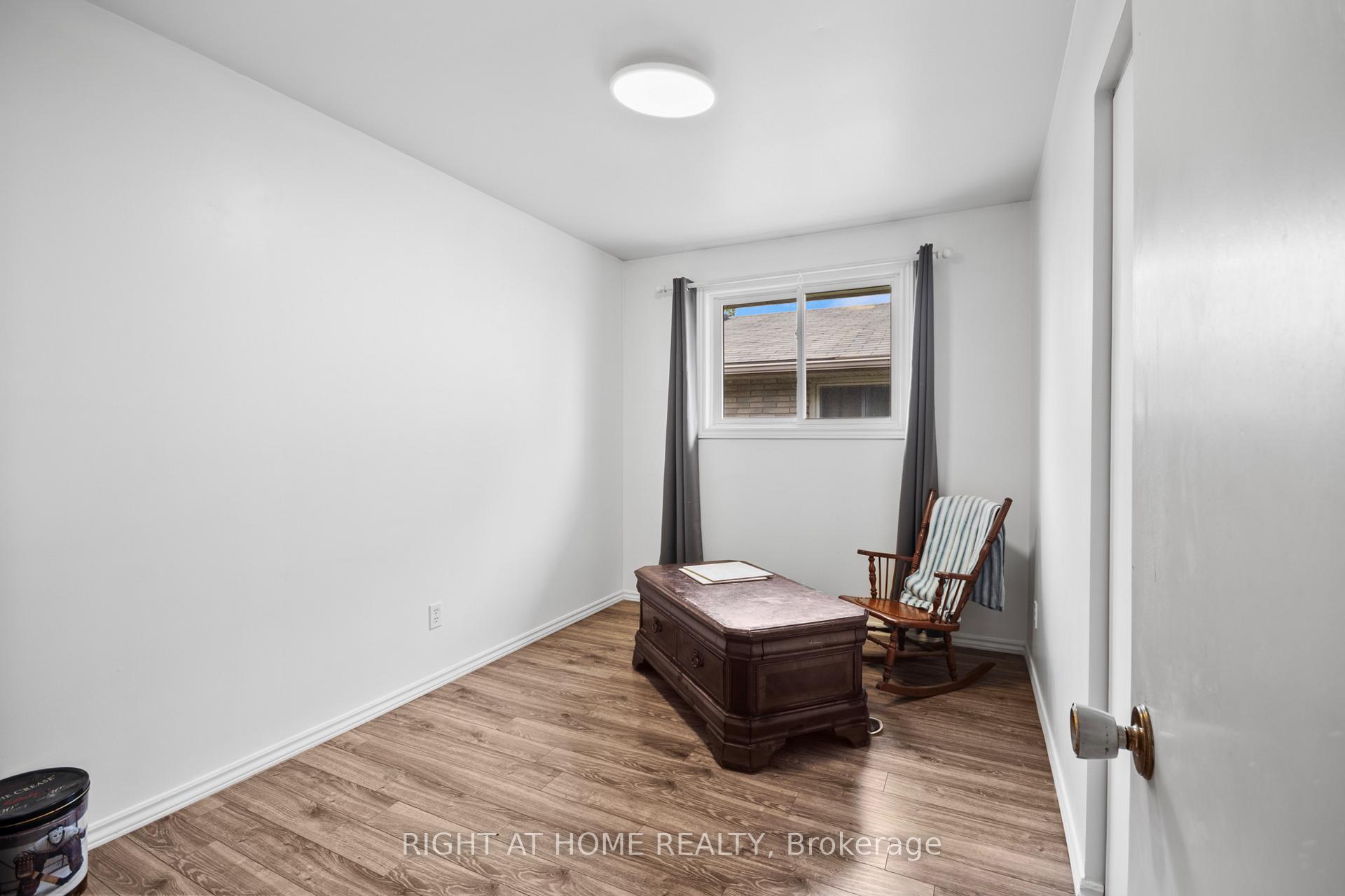 Photo 14 of 7 Raven Avenue, St. Thomas — HOMEH