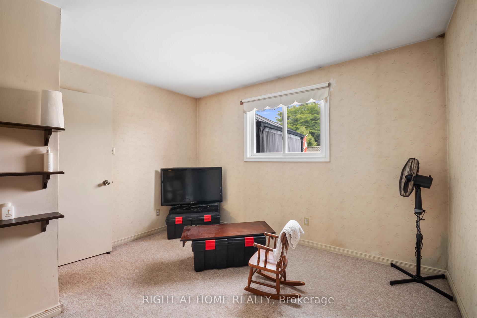 Photo 15 of 7 Raven Avenue, St. Thomas — HOMEH