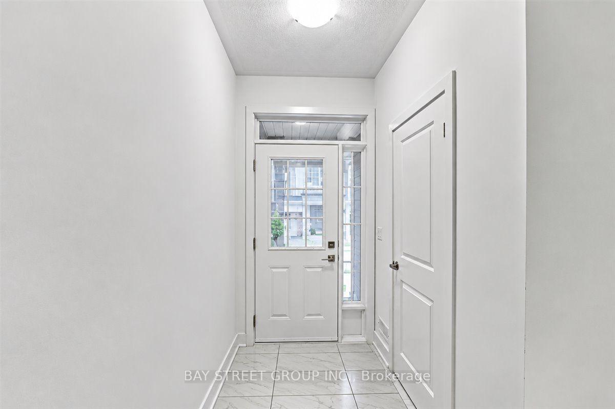 Photo 5 of 20 Nautical Way, Whitby, Port Whitby — HOMEH