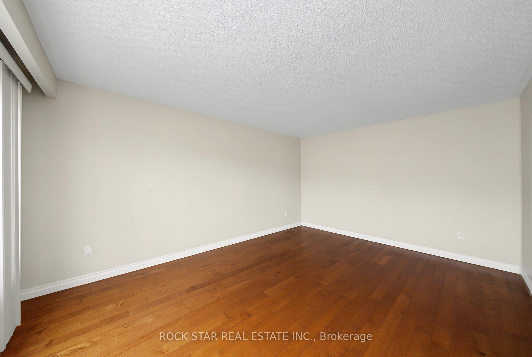 Photo 5 of Unit Main, 59 Aterno Drive, Hamilton, Mountview — HOMEH