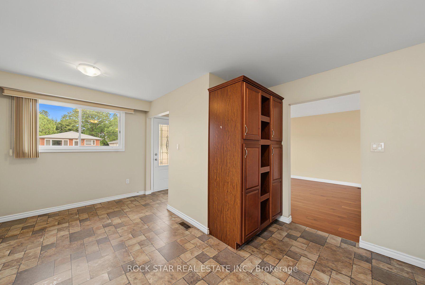 Photo 8 of Unit Main, 59 Aterno Drive, Hamilton, Mountview — HOMEH