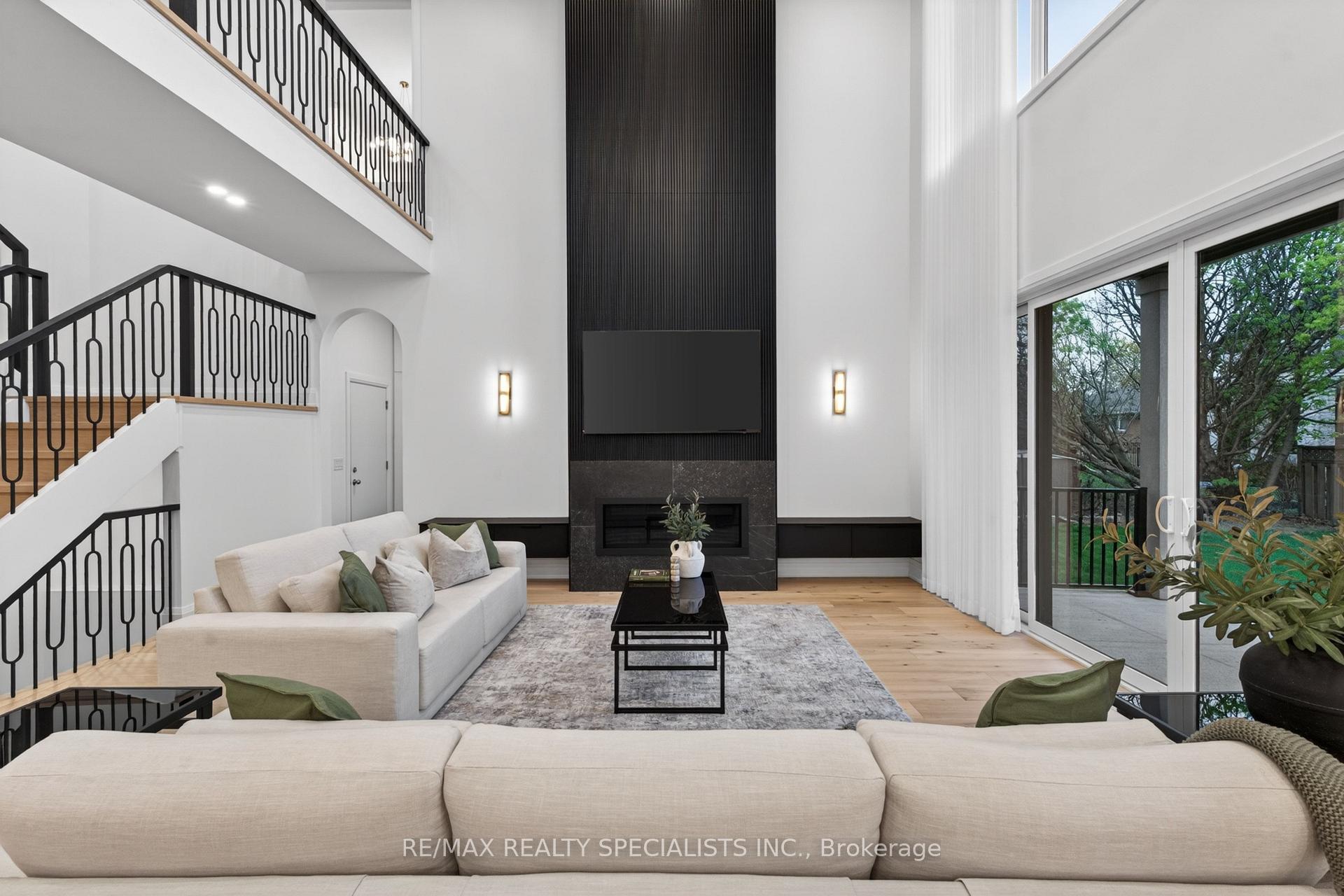 Photo 29 of 431 Seaton Drive, Oakville, West — HOMEH