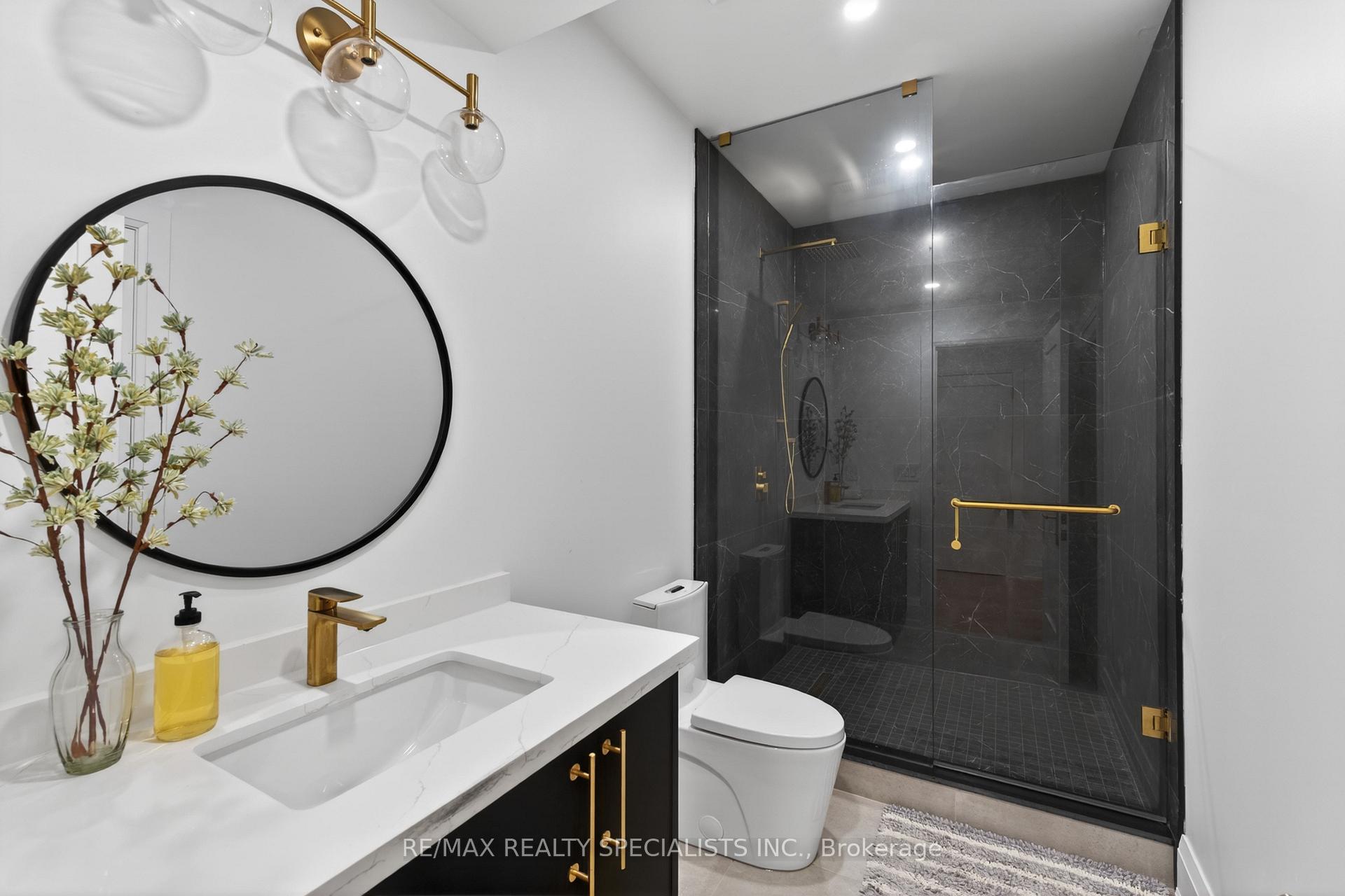 Photo 48 of 431 Seaton Drive, Oakville, West — HOMEH