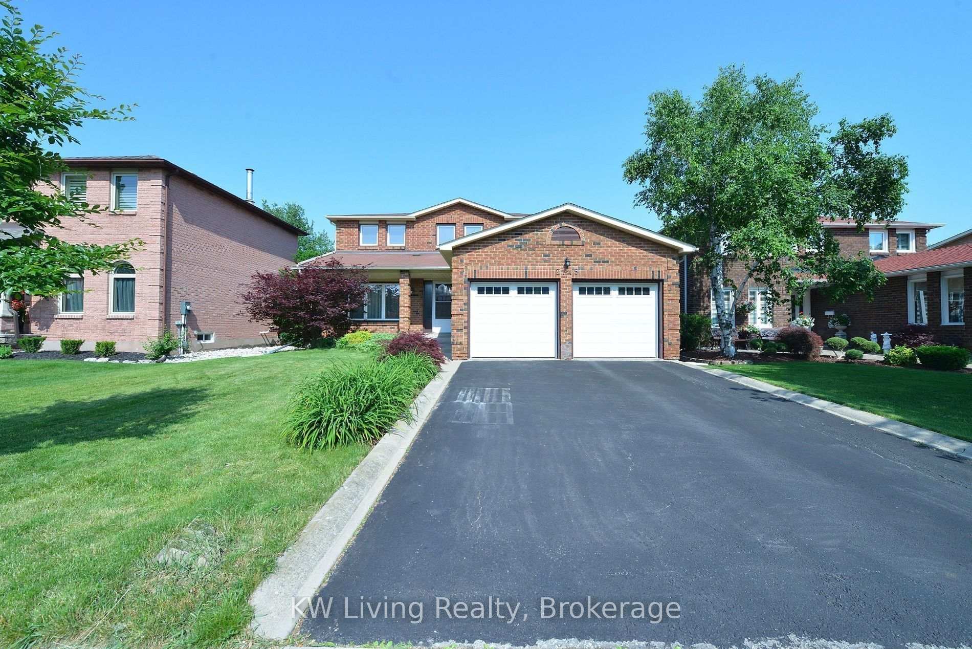 Photo 1 of 2145 Margot Street, Oakville, River Oaks — HOMEH
