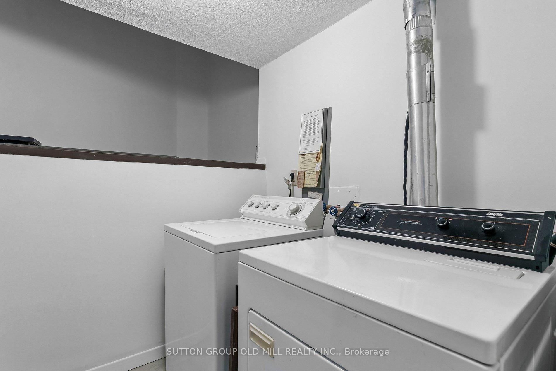 Photo 10 of Unit G14, 288 Mill Road, Etobicoke, Markland Wood — HOMEH