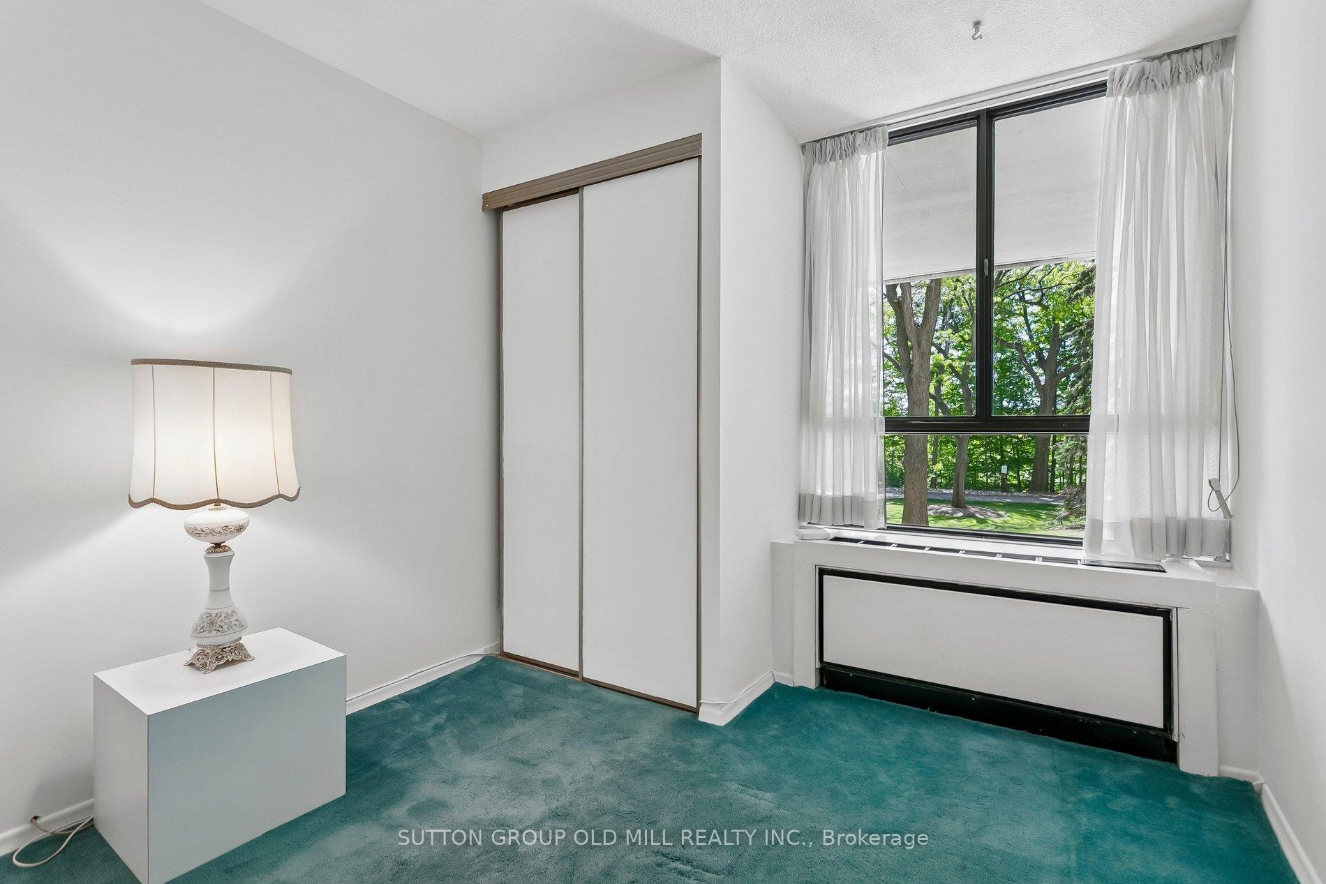 Photo 13 of Unit G14, 288 Mill Road, Etobicoke, Markland Wood — HOMEH