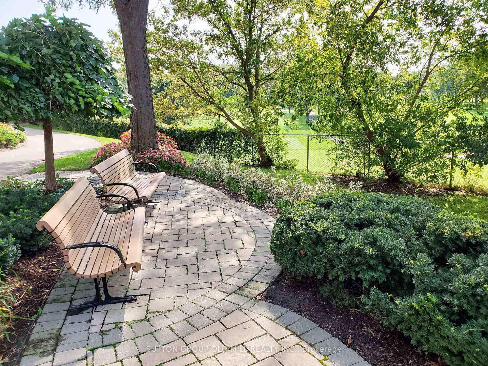 Photo 47 of Unit G14, 288 Mill Road, Etobicoke, Markland Wood — HOMEH