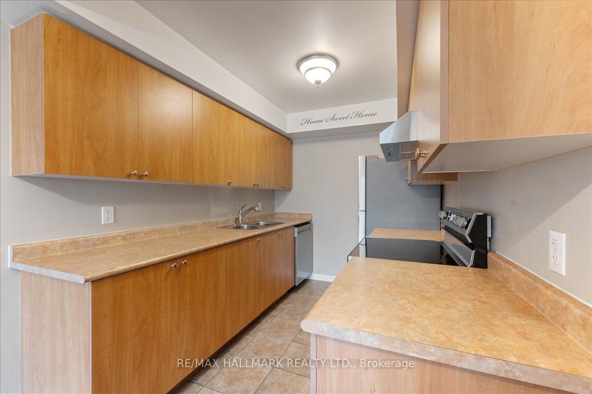 Photo 10 of Unit 81, 4620 Guildwood Way, Mississauga, Hurontario — HOMEH