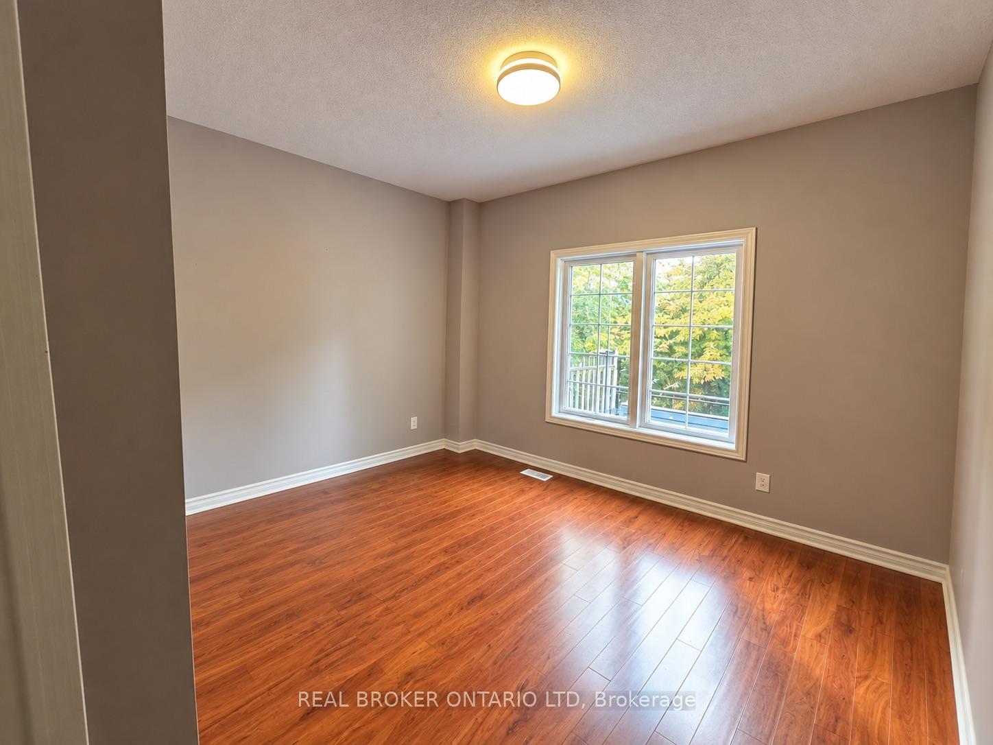 Photo 21 of Unit (MAIN), 88 Sir Jacobs Crescent, Brampton, Fletcher's Meadow — HOMEH
