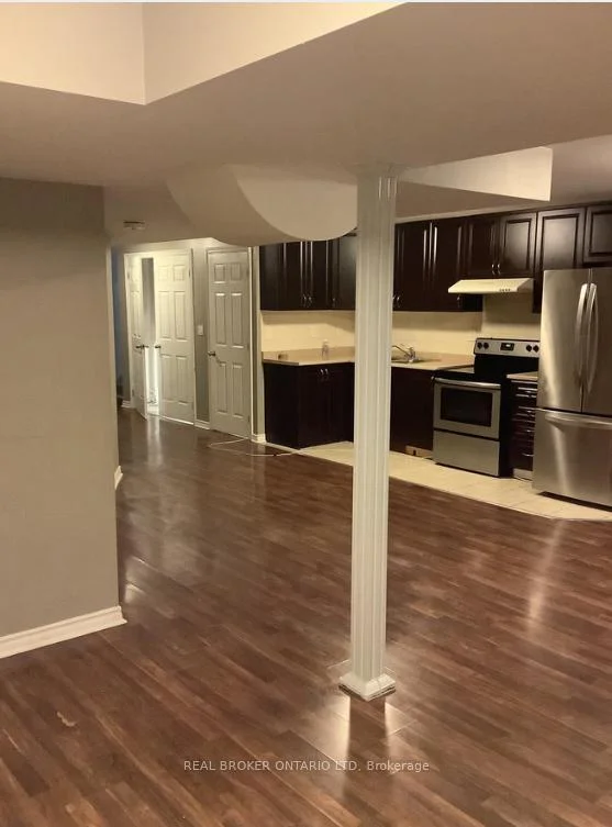 Photo 4 of Unit (MAIN), 88 Sir Jacobs Crescent, Brampton, Fletcher's Meadow — HOMEH