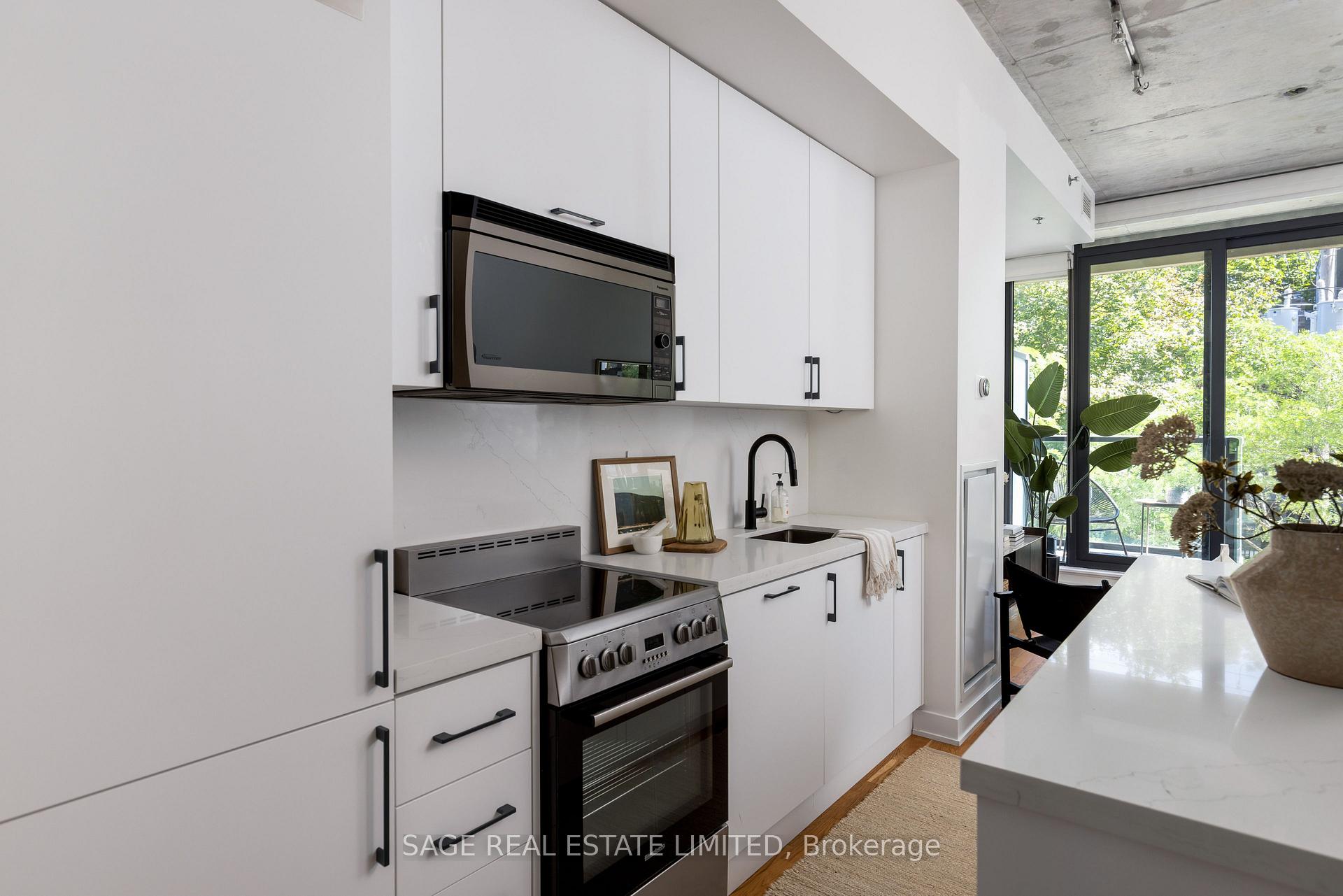Photo 4 of Unit 216, 8 Dovercourt Road, Toronto, Little Portugal — HOMEH