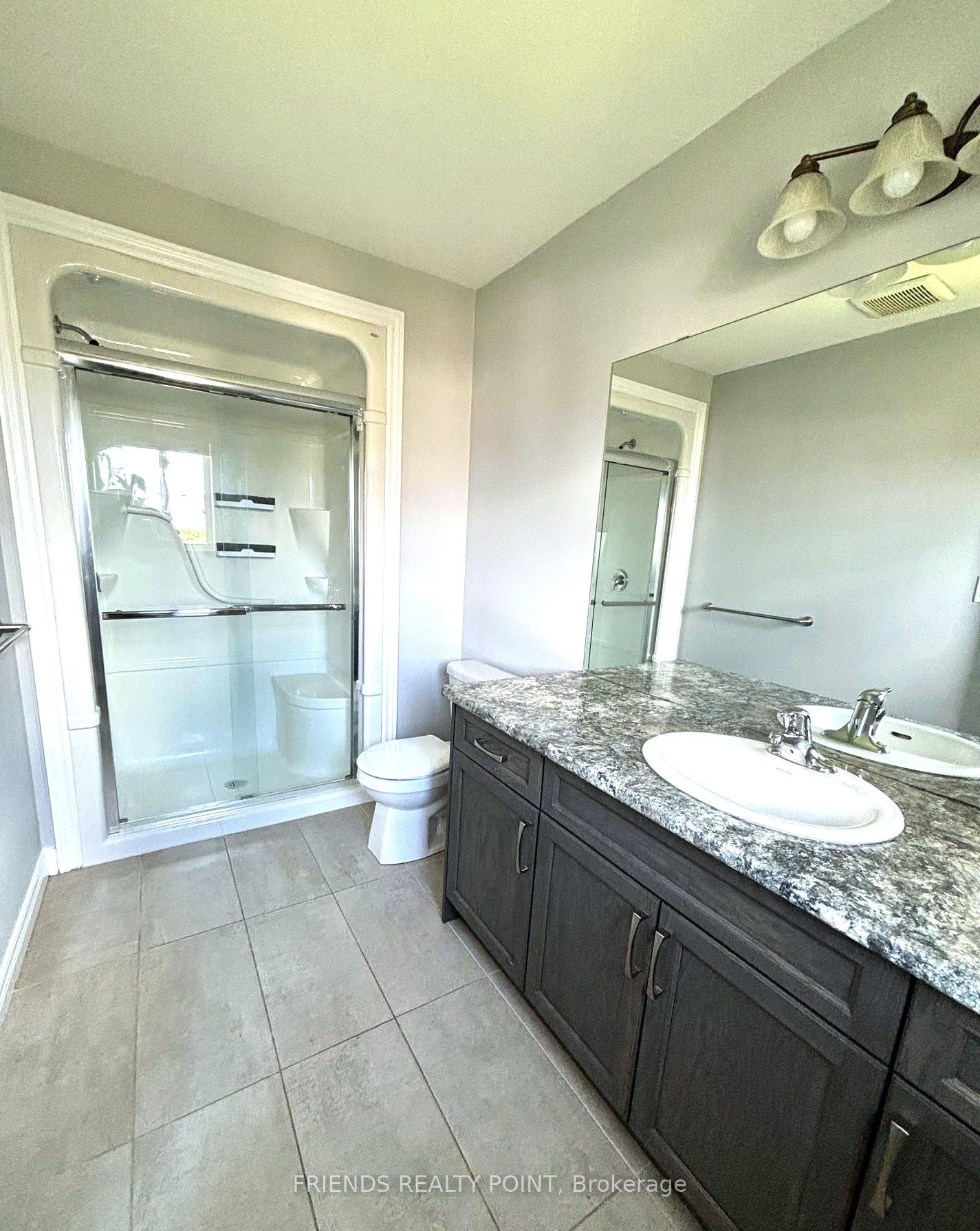 Photo 13 of 1844 Foxridge Crescent, London, North S — HOMEH