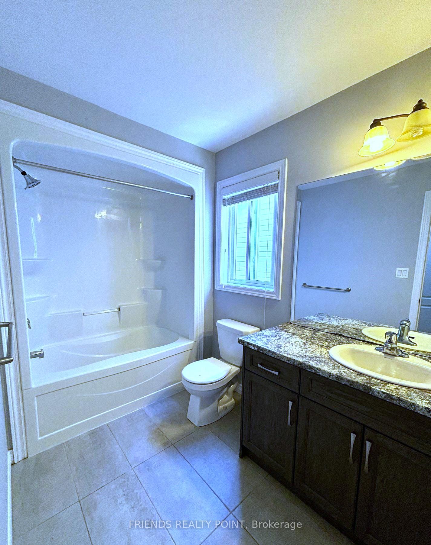 Photo 14 of 1844 Foxridge Crescent, London, North S — HOMEH
