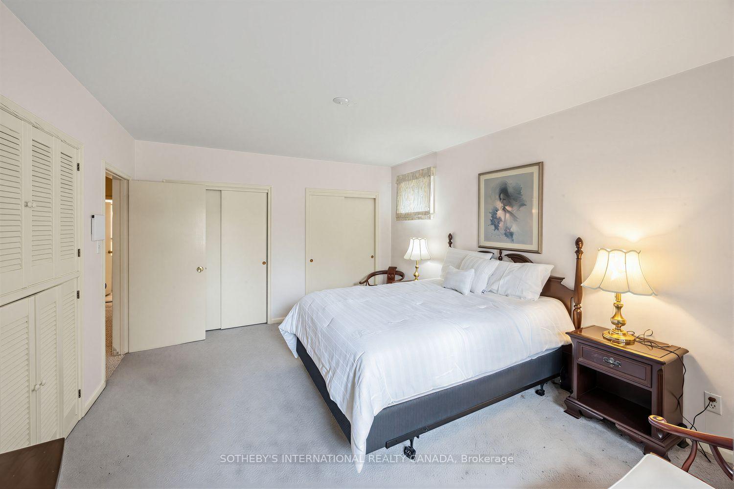 Photo 26 of 95 Princess Anne Crescent, Etobicoke, Princess-Rosethorn — HOMEH