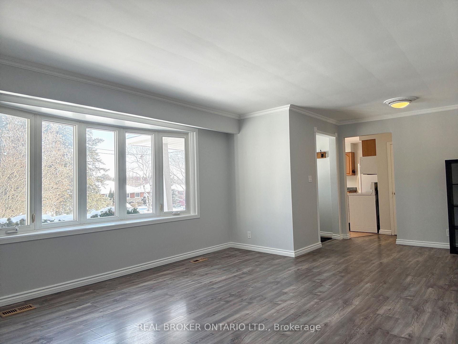 Photo 4 of Unit Main Fl, 327 Dover Street, Oshawa, Eastdale — HOMEH