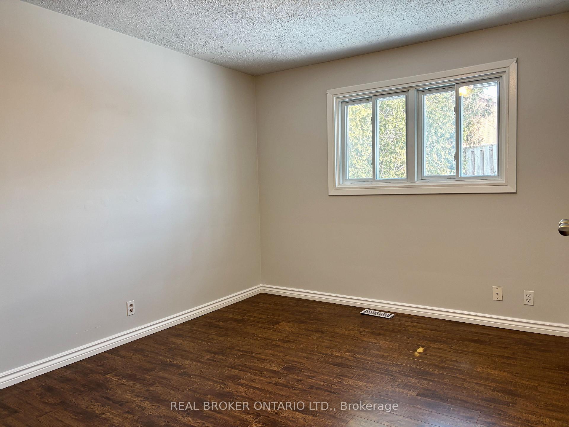 Photo 6 of Unit Main Fl, 327 Dover Street, Oshawa, Eastdale — HOMEH