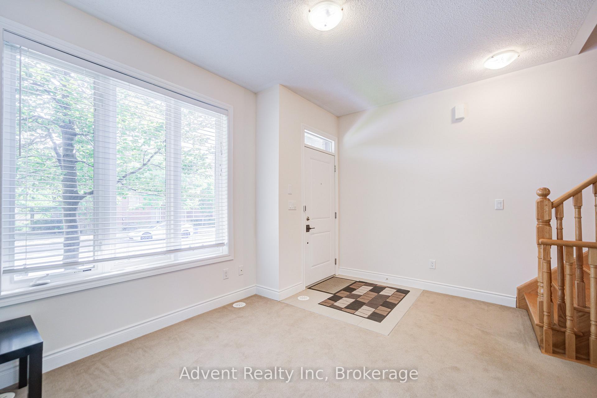 Photo 2 of 249 South Park Road, Markham, Commerce Valley — HOMEH