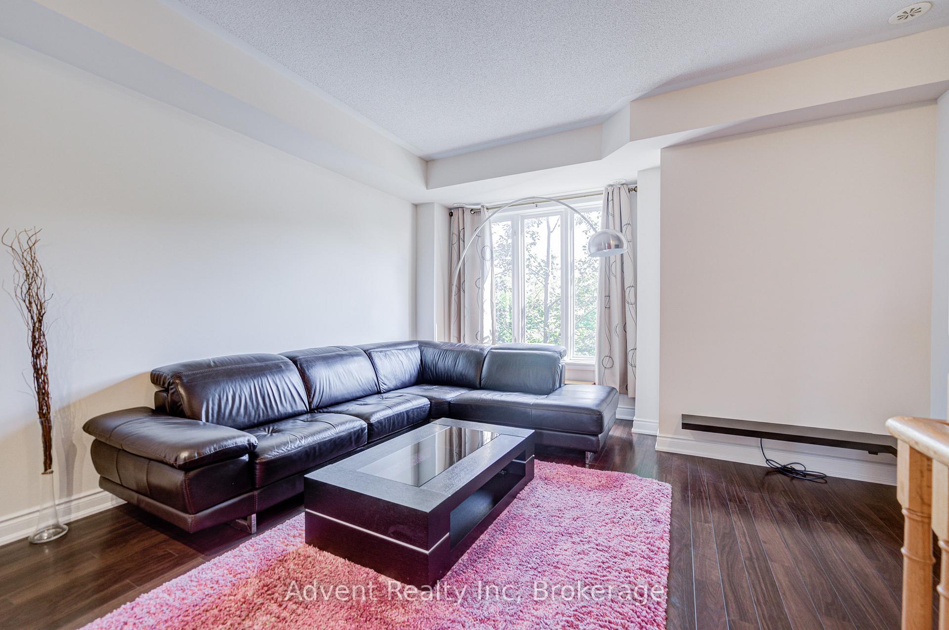 Photo 11 of 249 South Park Road, Markham, Commerce Valley — HOMEH