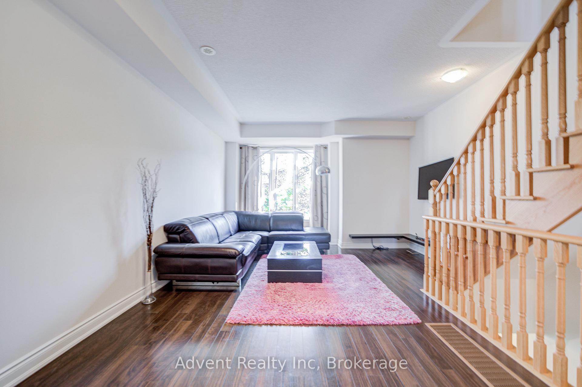 Photo 12 of 249 South Park Road, Markham, Commerce Valley — HOMEH