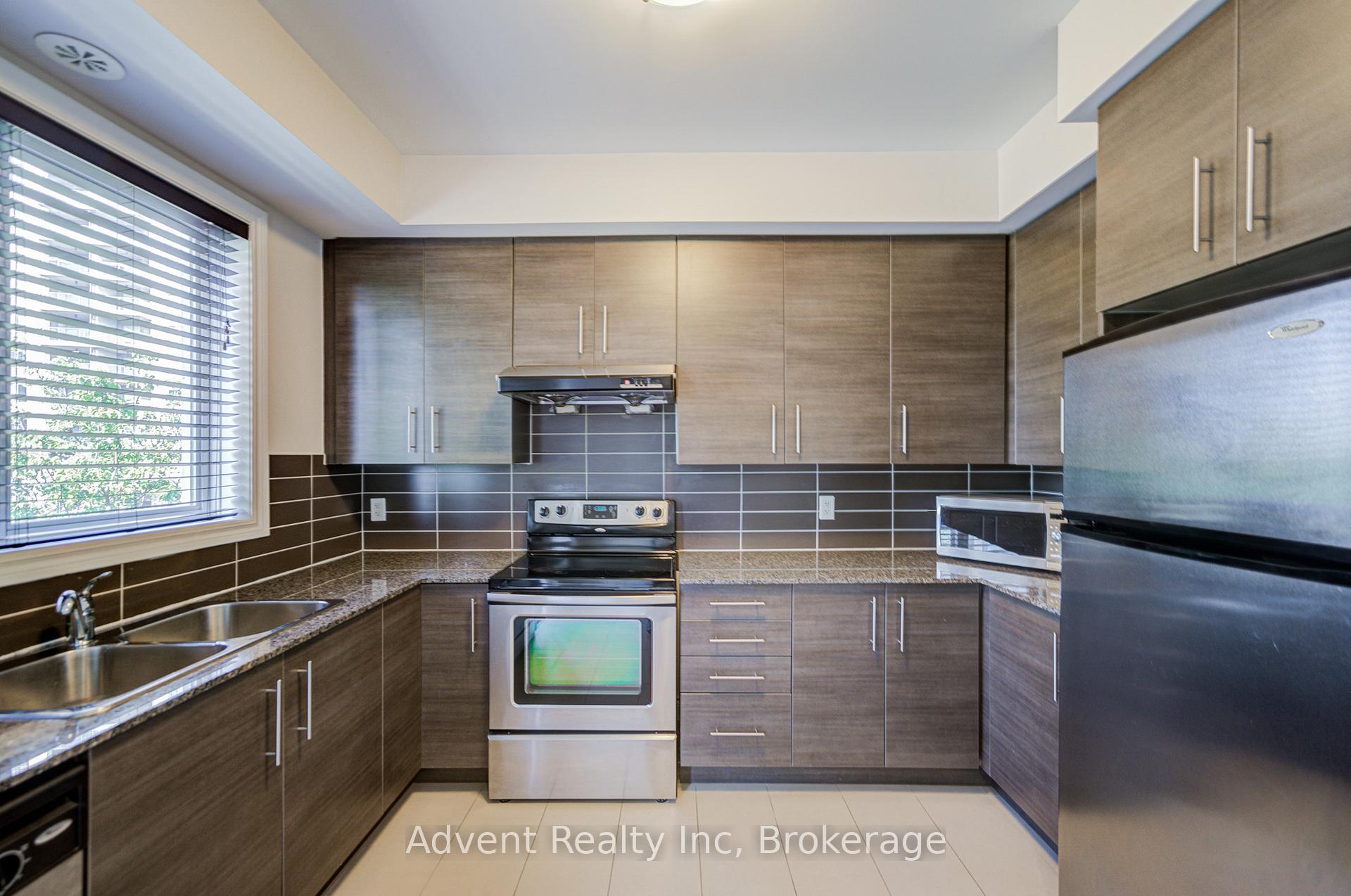 Photo 17 of 249 South Park Road, Markham, Commerce Valley — HOMEH