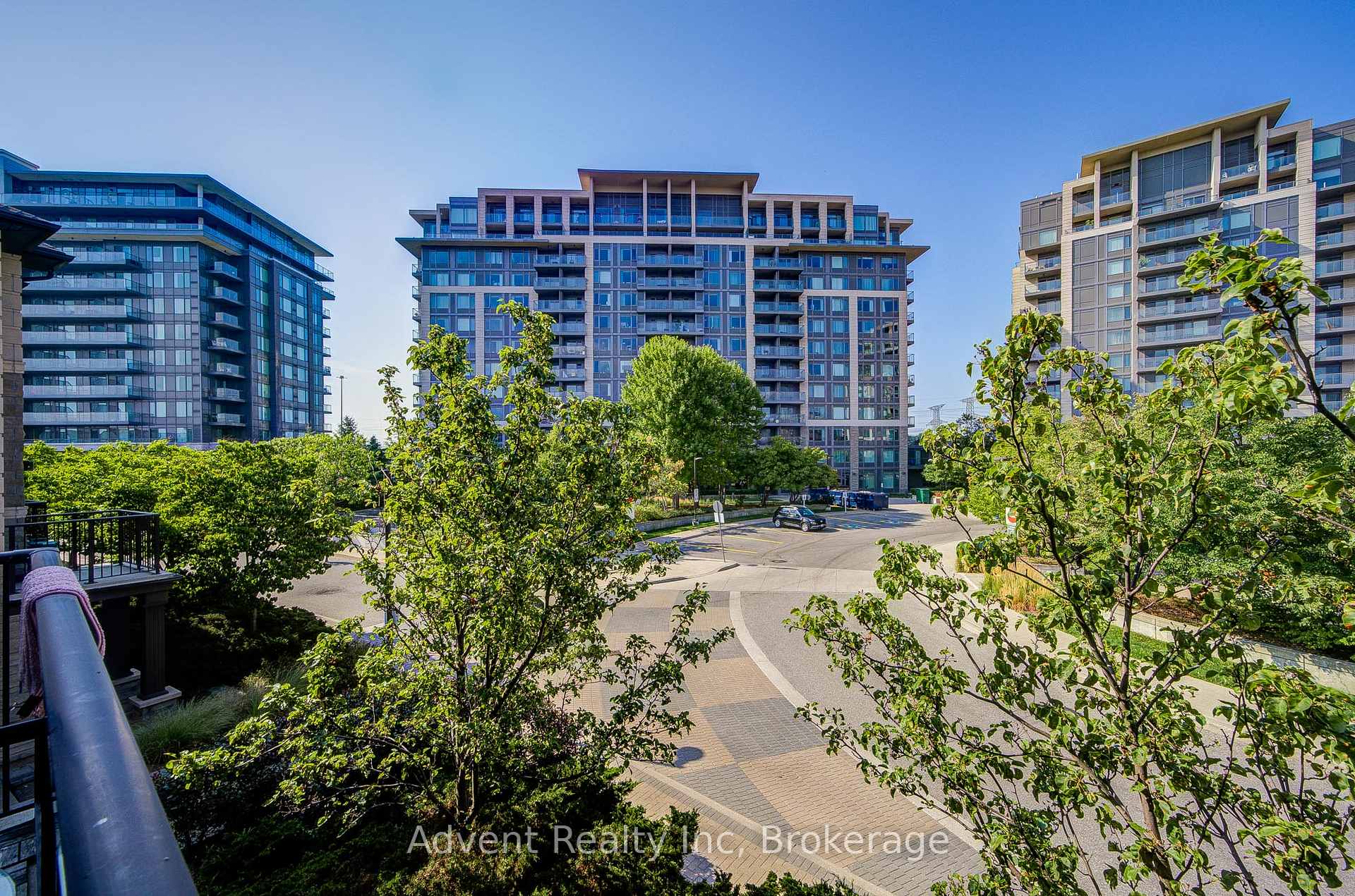 Photo 25 of 249 South Park Road, Markham, Commerce Valley — HOMEH
