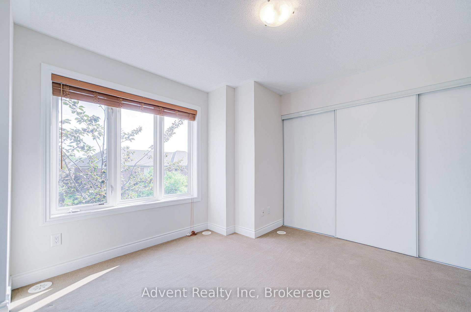 Photo 26 of 249 South Park Road, Markham, Commerce Valley — HOMEH